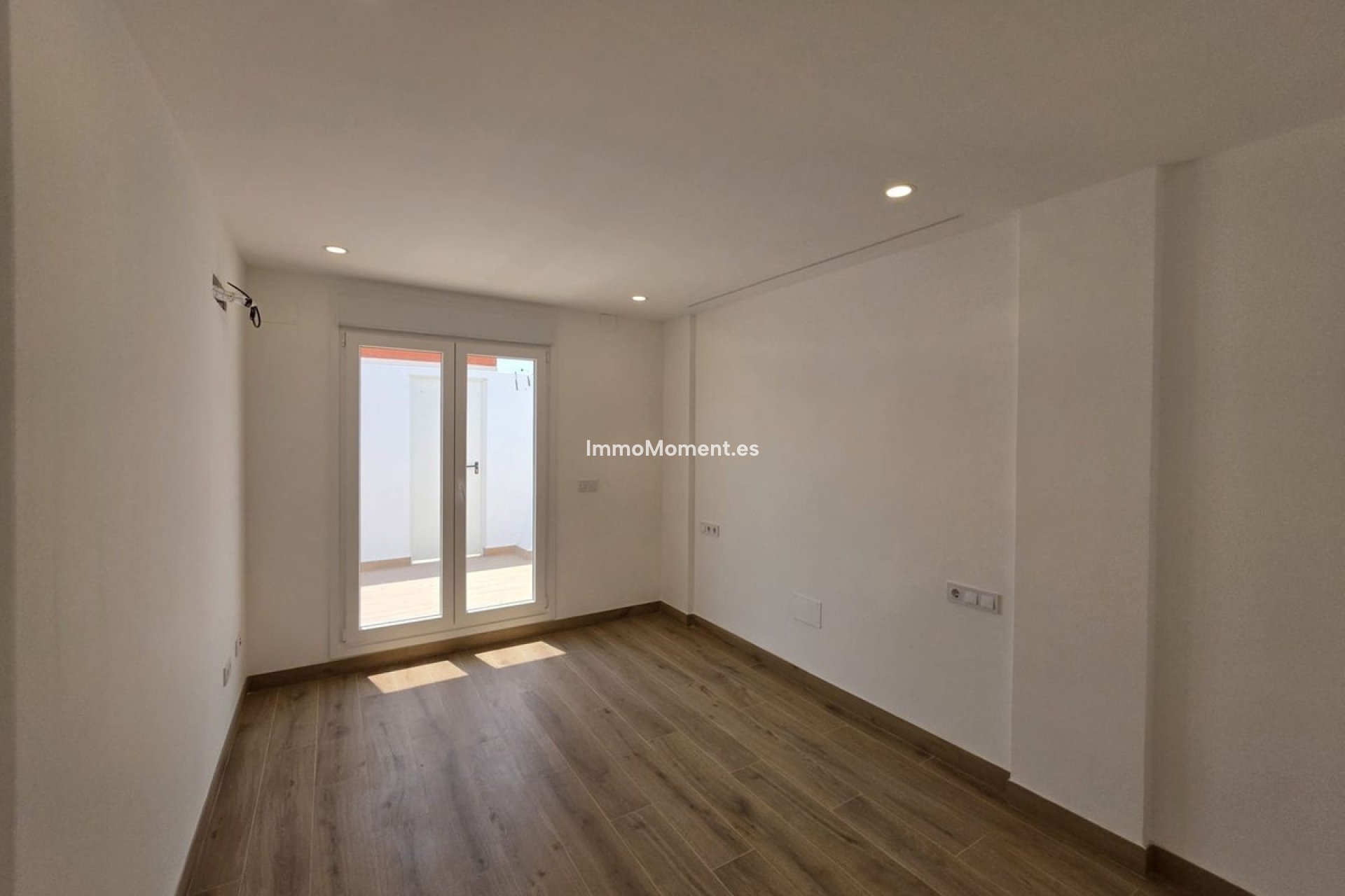 Resale - Detached villa - Manilva