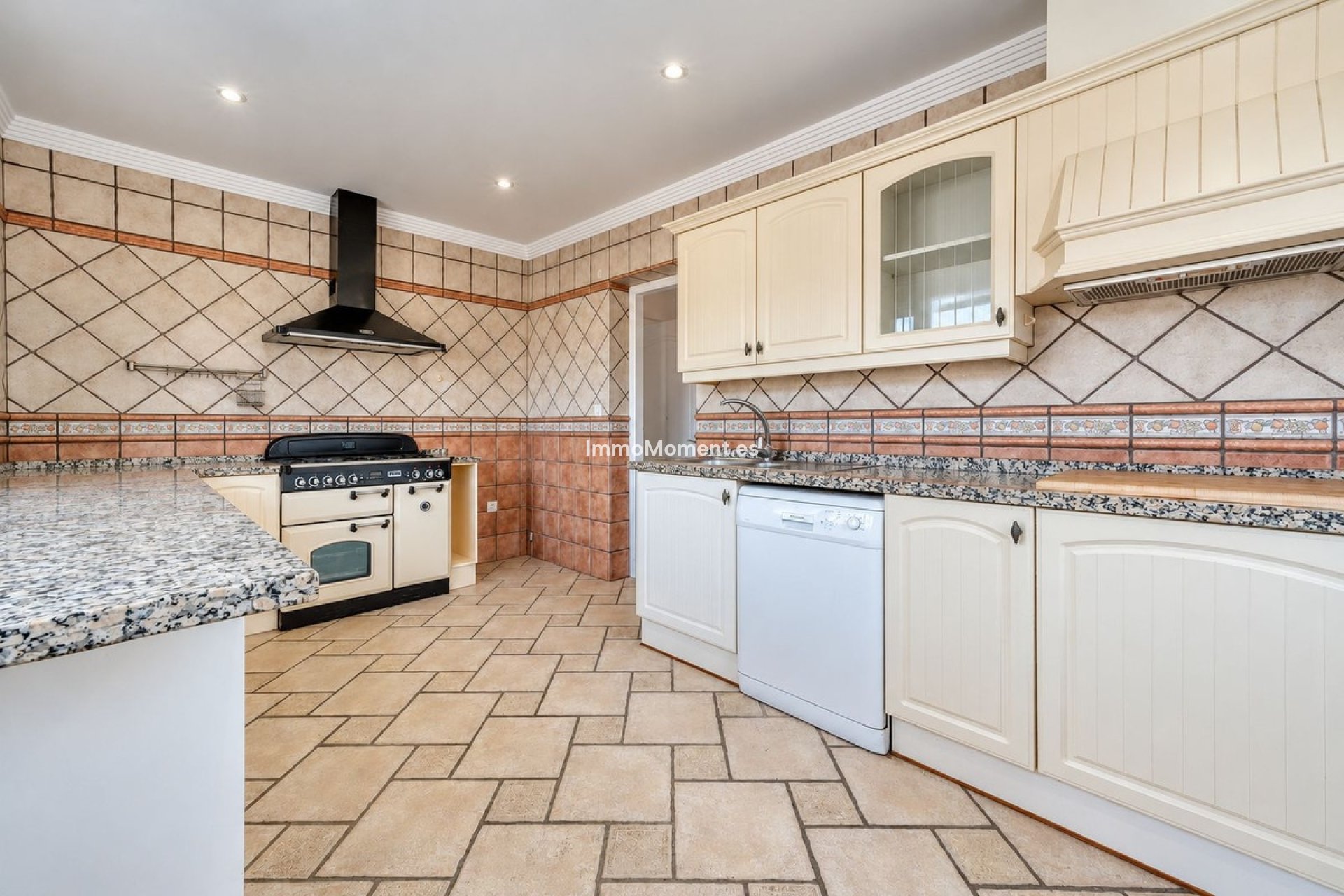 Resale - Detached villa - Manilva