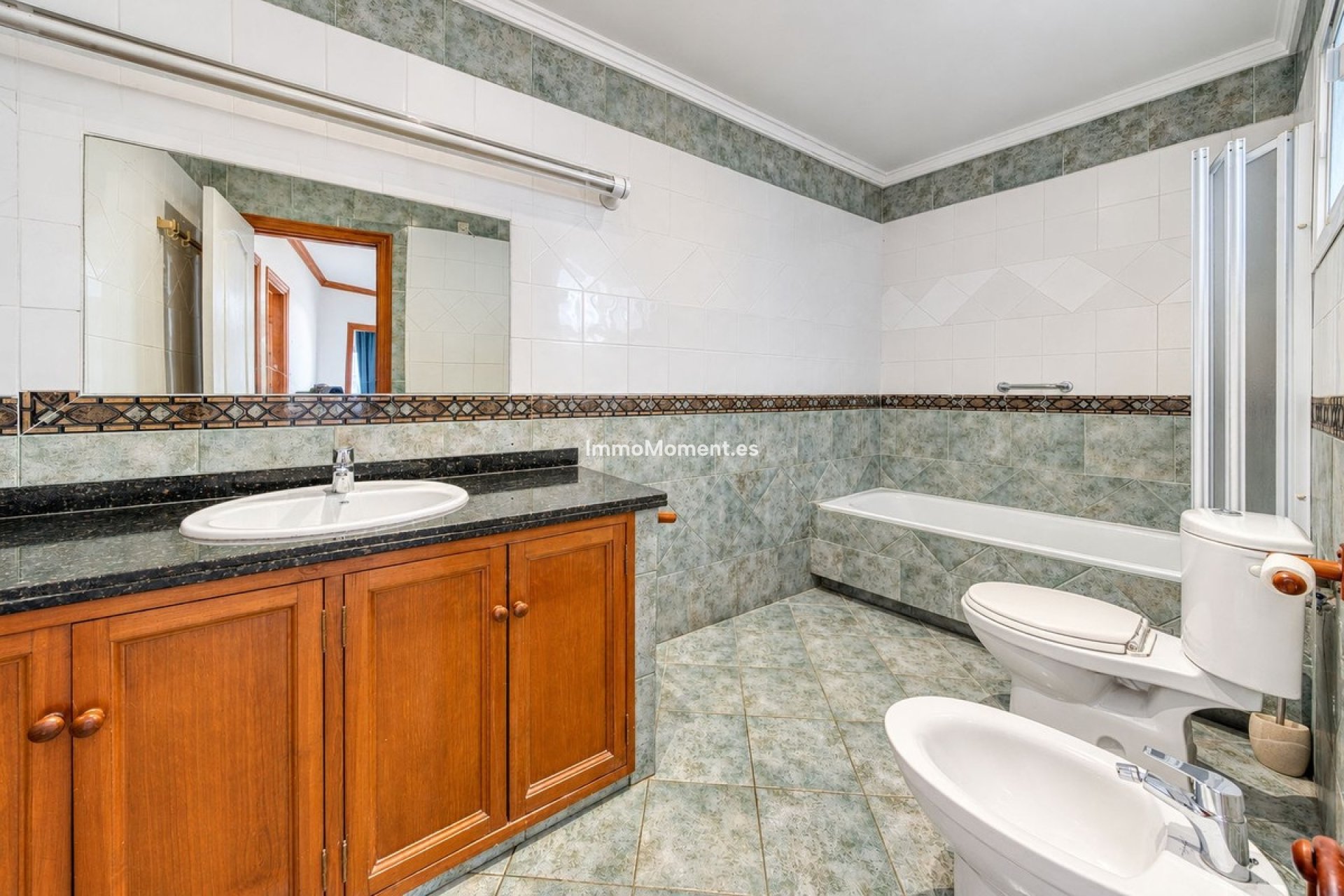 Resale - Detached villa - Manilva