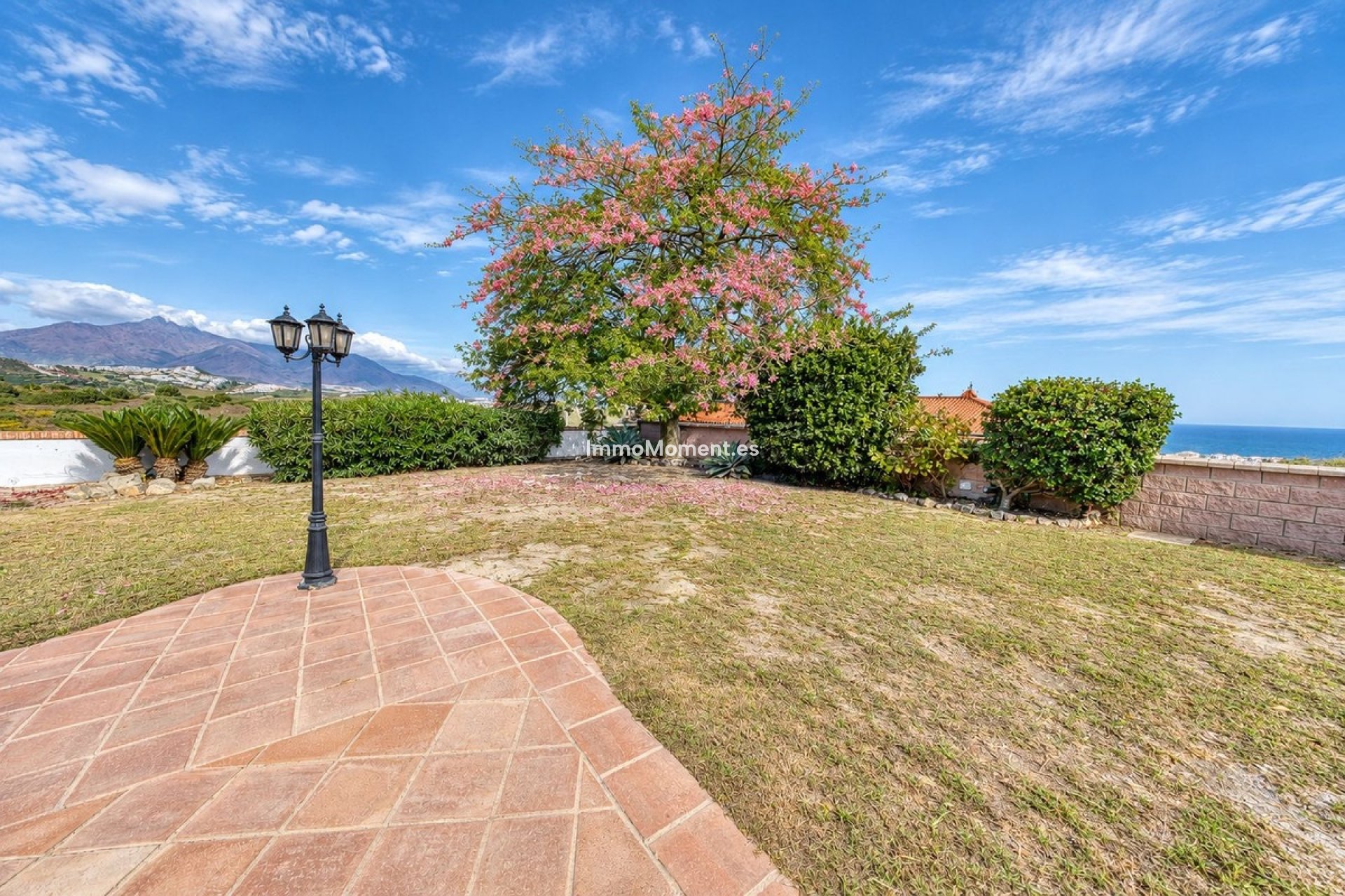 Resale - Detached villa - Manilva