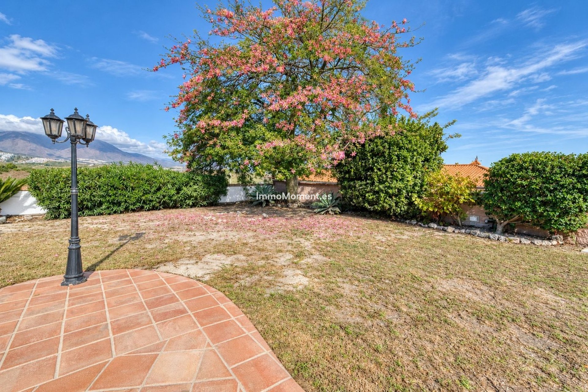Resale - Detached villa - Manilva