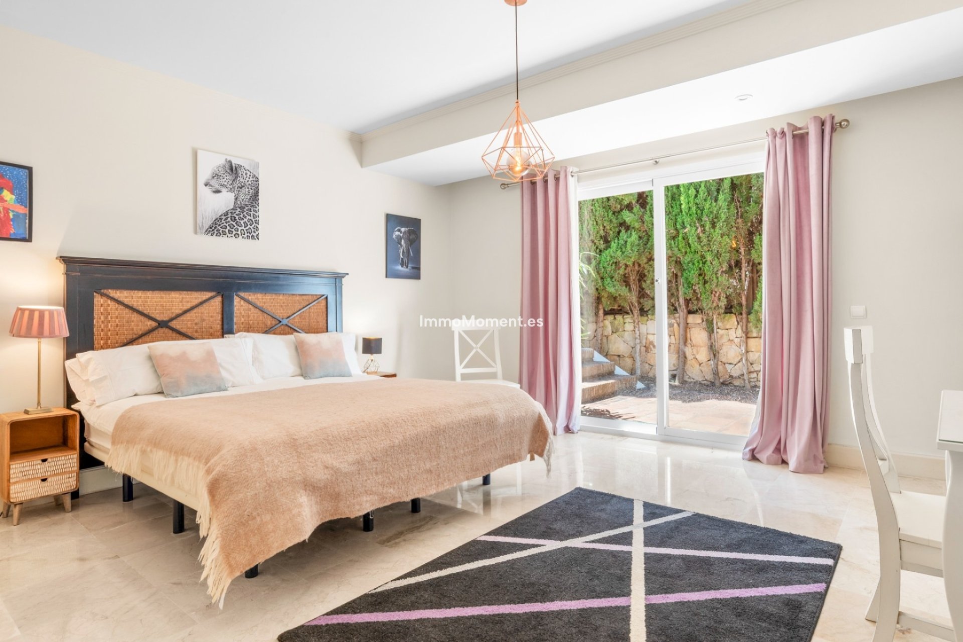 Resale - Detached villa - Manilva
