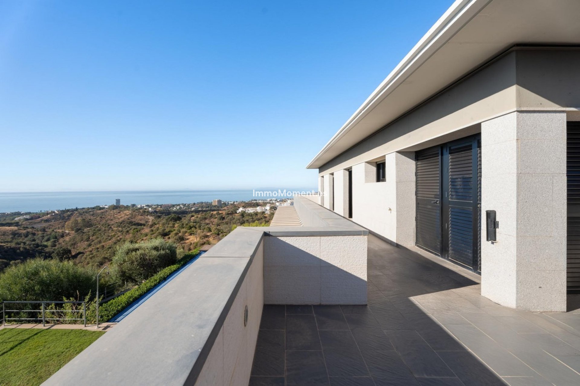 Resale - Detached villa - Marbella - Altos de los Monteros