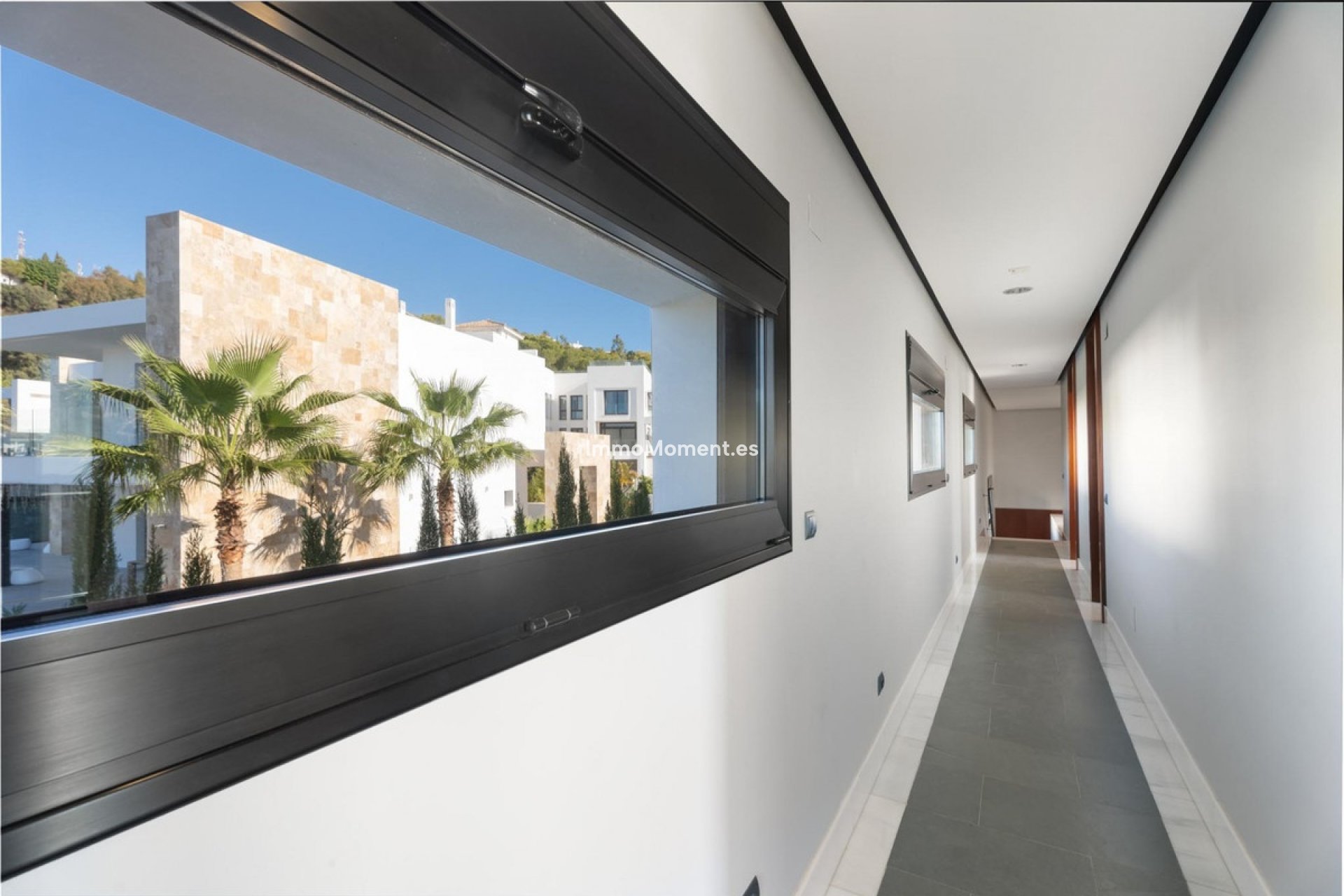 Resale - Detached villa - Marbella - Altos de los Monteros