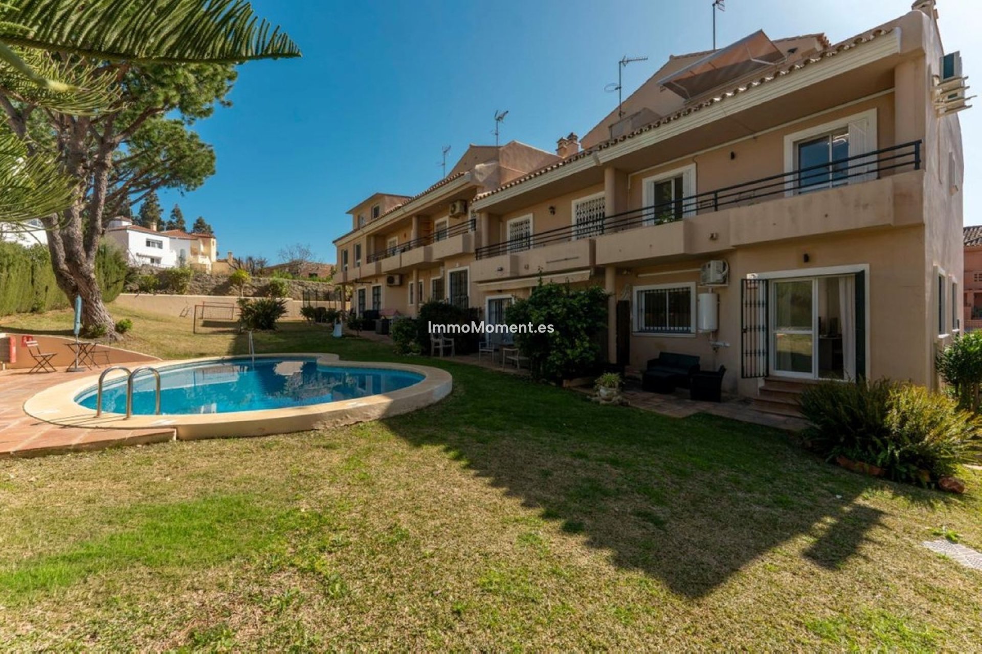 Resale - Detached villa - Marbella - Artola