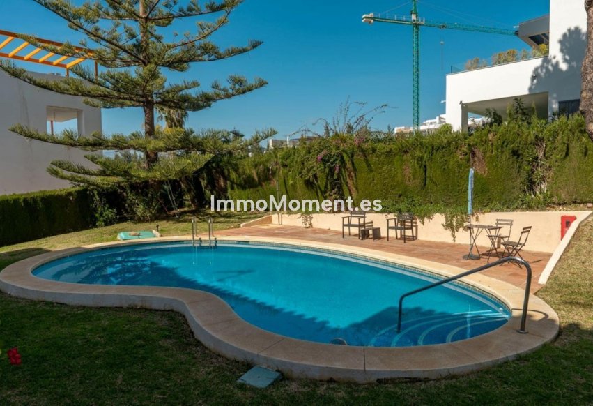 Resale - Detached villa - Marbella - Artola