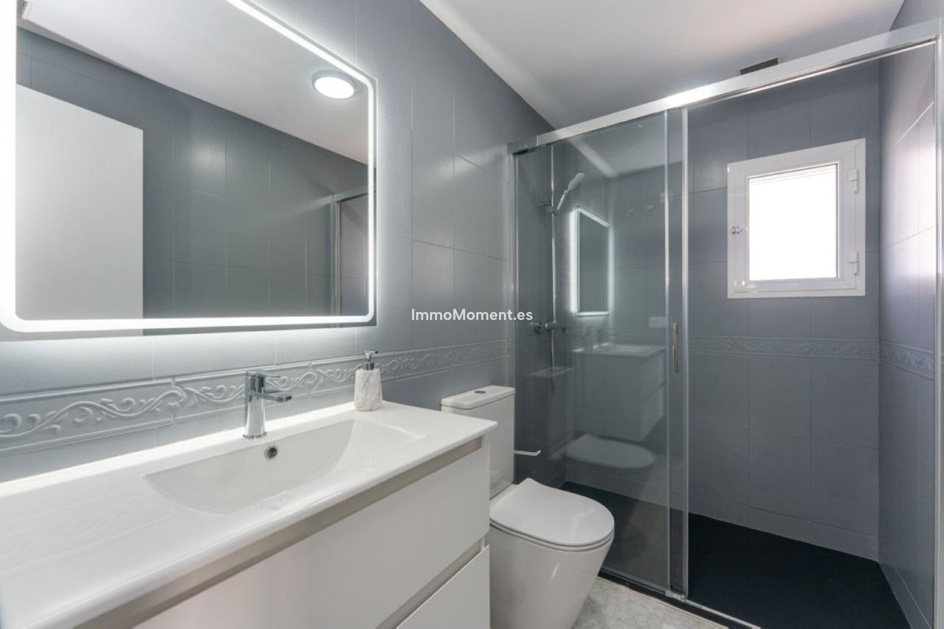 Resale - Detached villa - Marbella - Artola