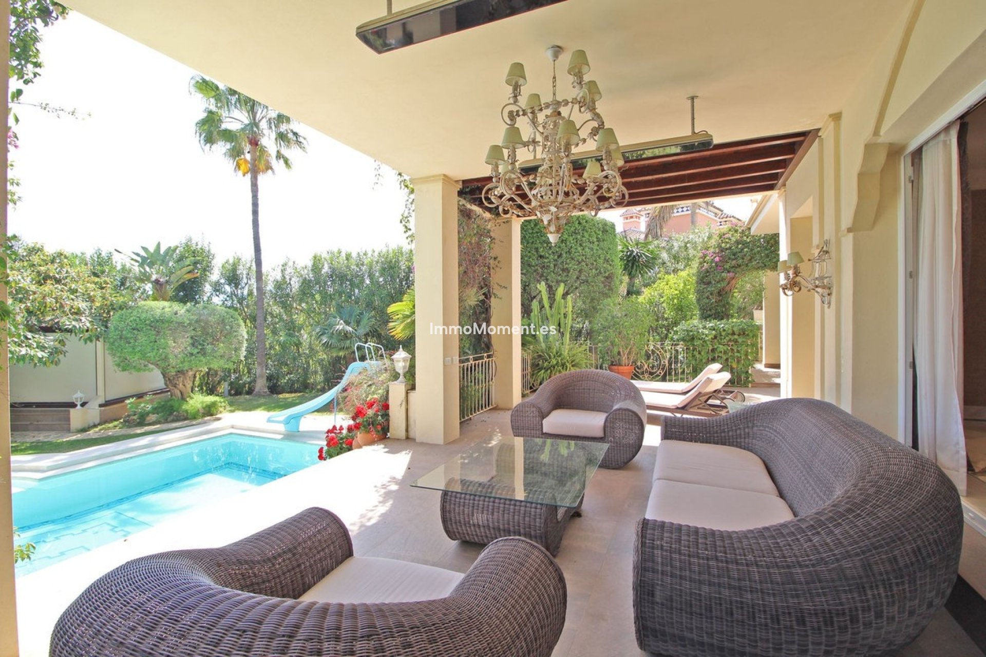 Resale - Detached villa - Marbella - Bahía de Marbella