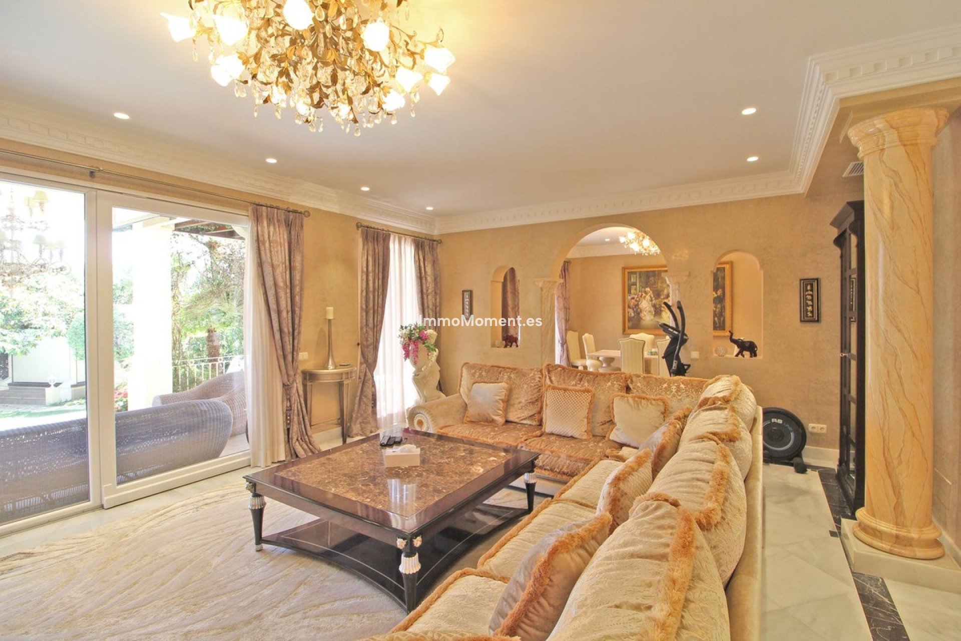 Resale - Detached villa - Marbella - Bahía de Marbella