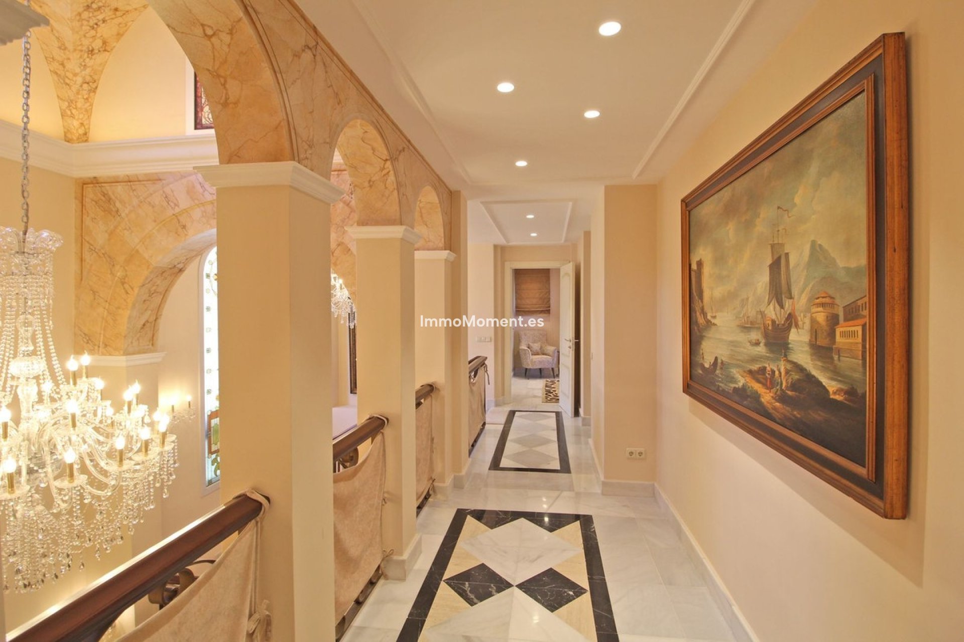 Resale - Detached villa - Marbella - Bahía de Marbella