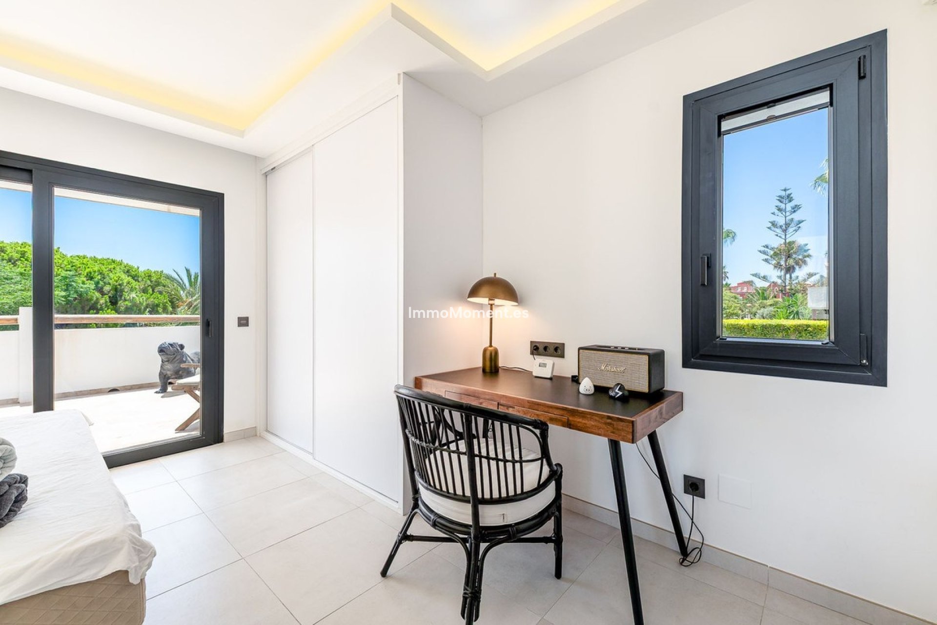 Resale - Detached villa - Marbella - Carib Playa