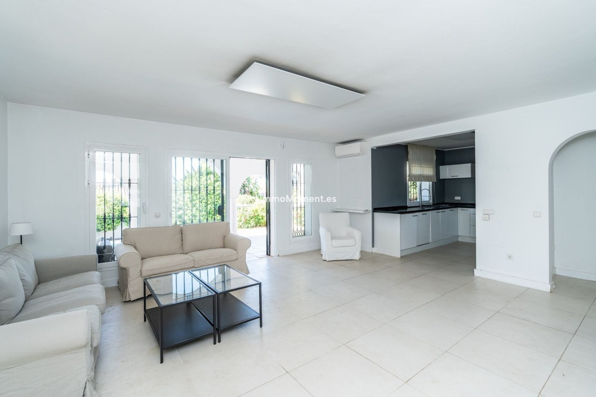 Resale - Detached villa - Marbella - Costabella