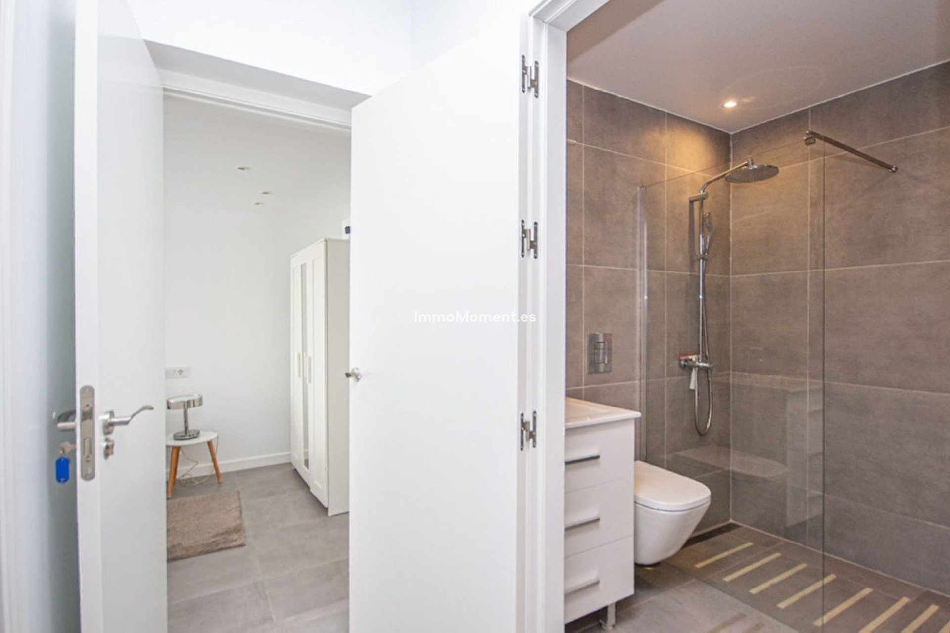 Resale - Detached villa - Marbella - Costabella