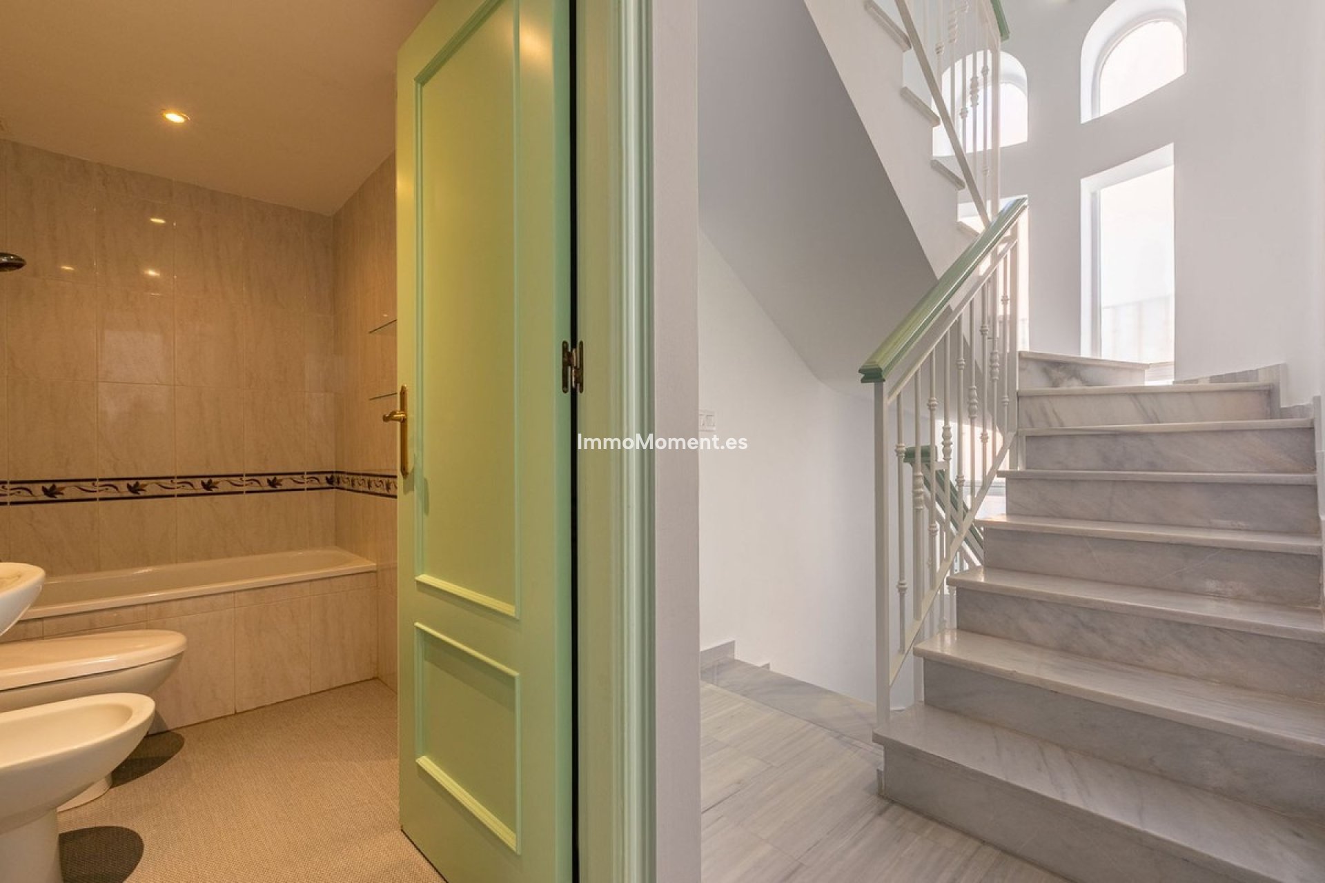 Resale - Detached villa - Marbella - Costabella