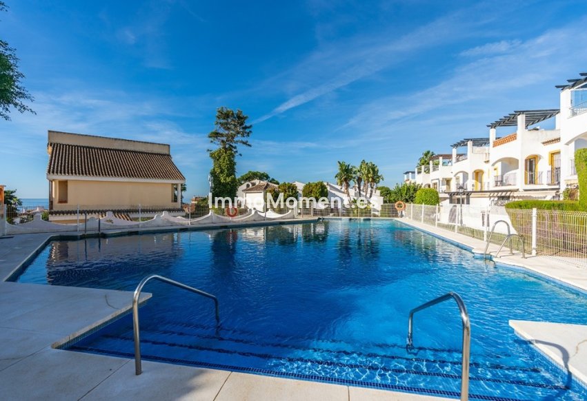 Resale - Detached villa - Marbella - Costabella