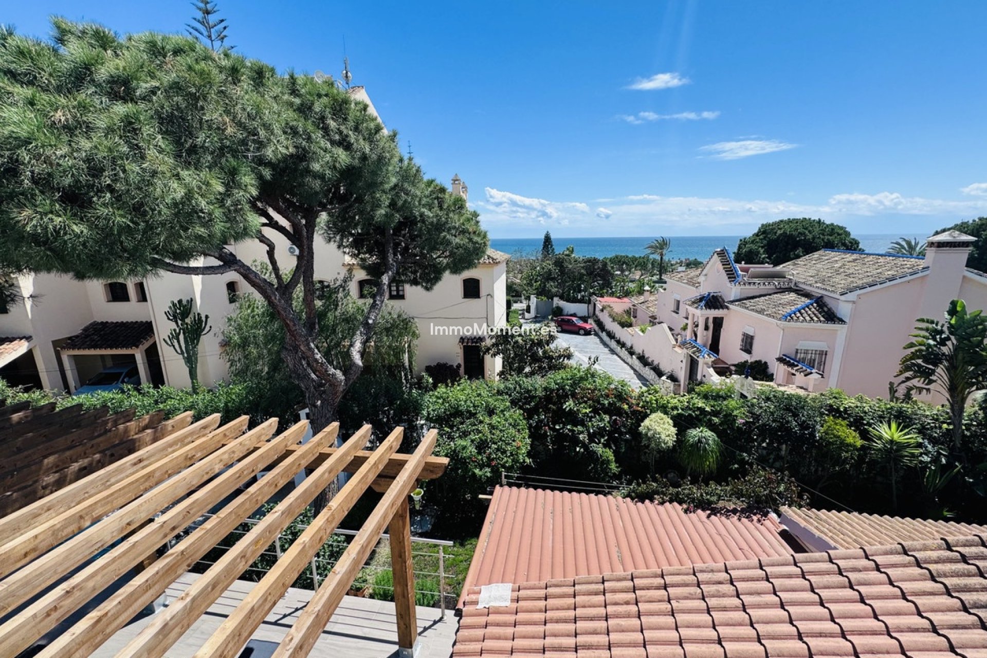 Resale - Detached villa - Marbella - Elviria