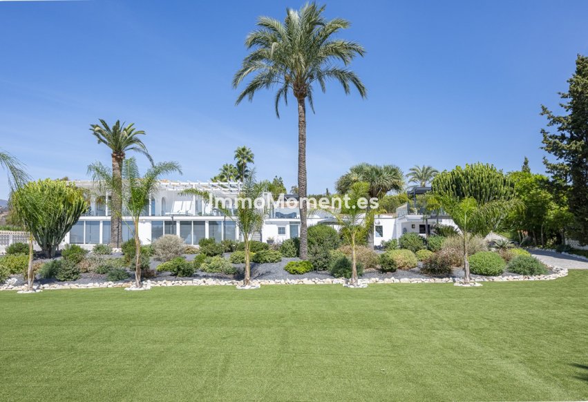 Resale - Detached villa - Marbella - Elviria