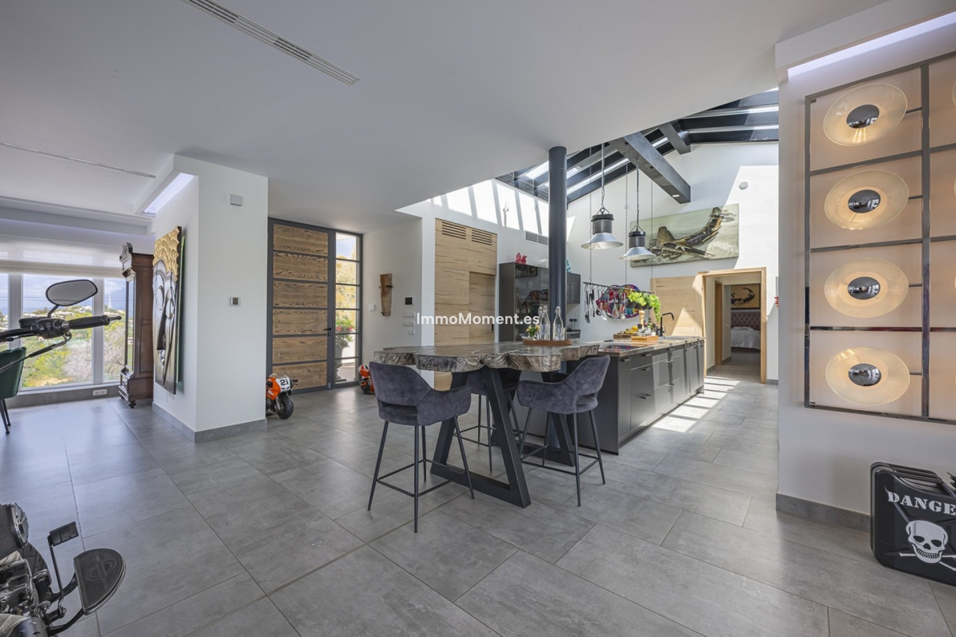 Resale - Detached villa - Marbella - Elviria