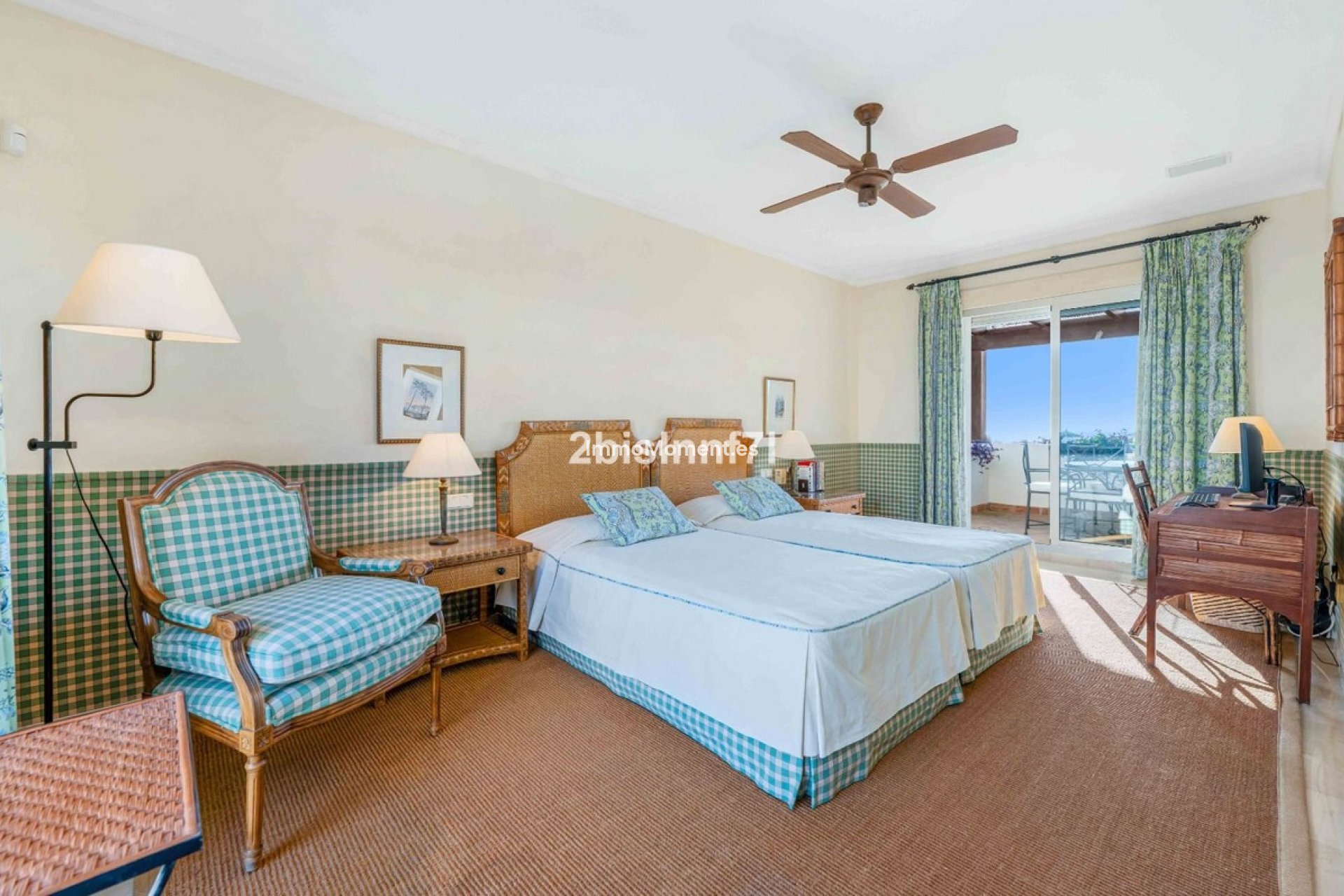 Resale - Detached villa - Marbella - Elviria