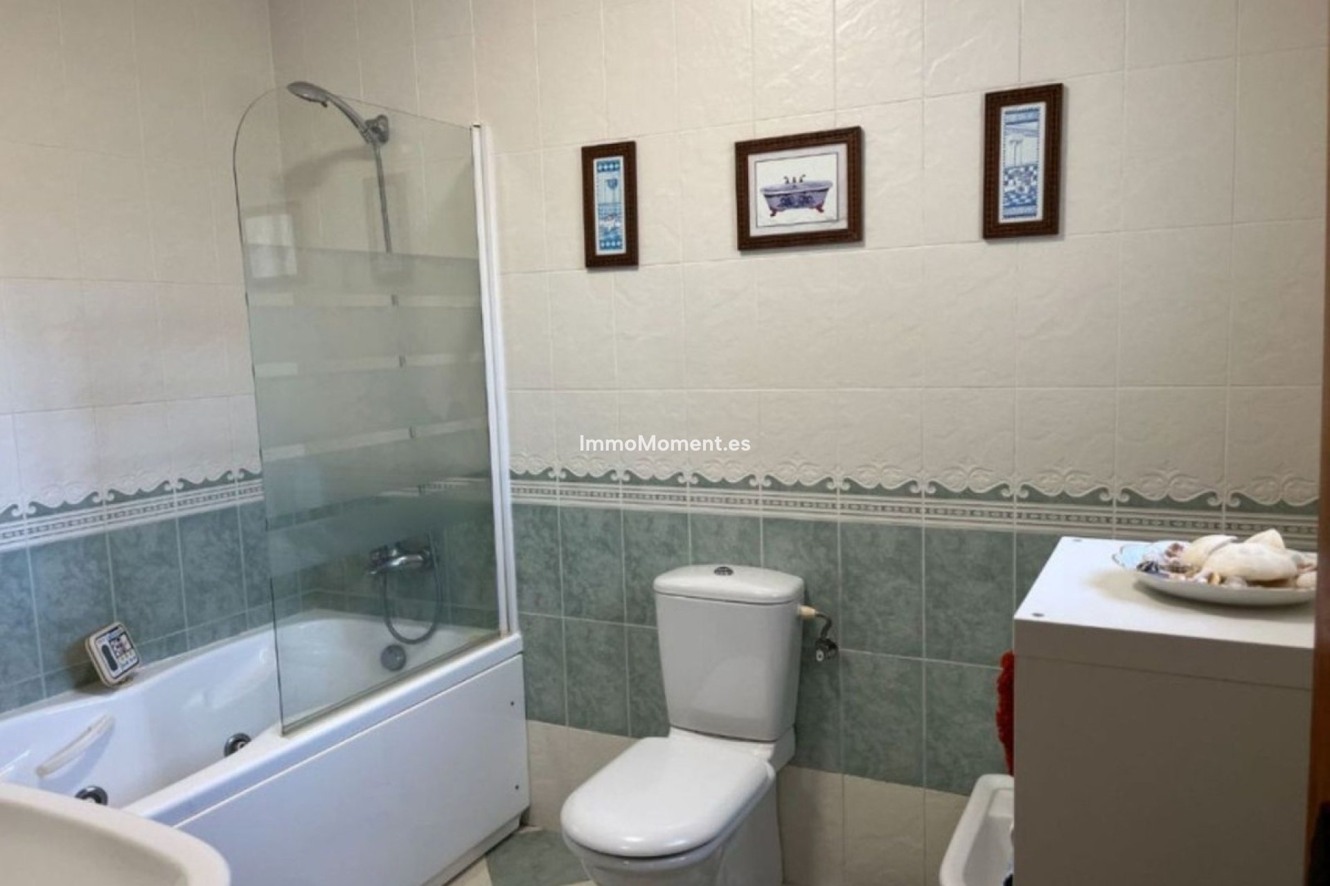 Resale - Detached villa - Marbella - Elviria