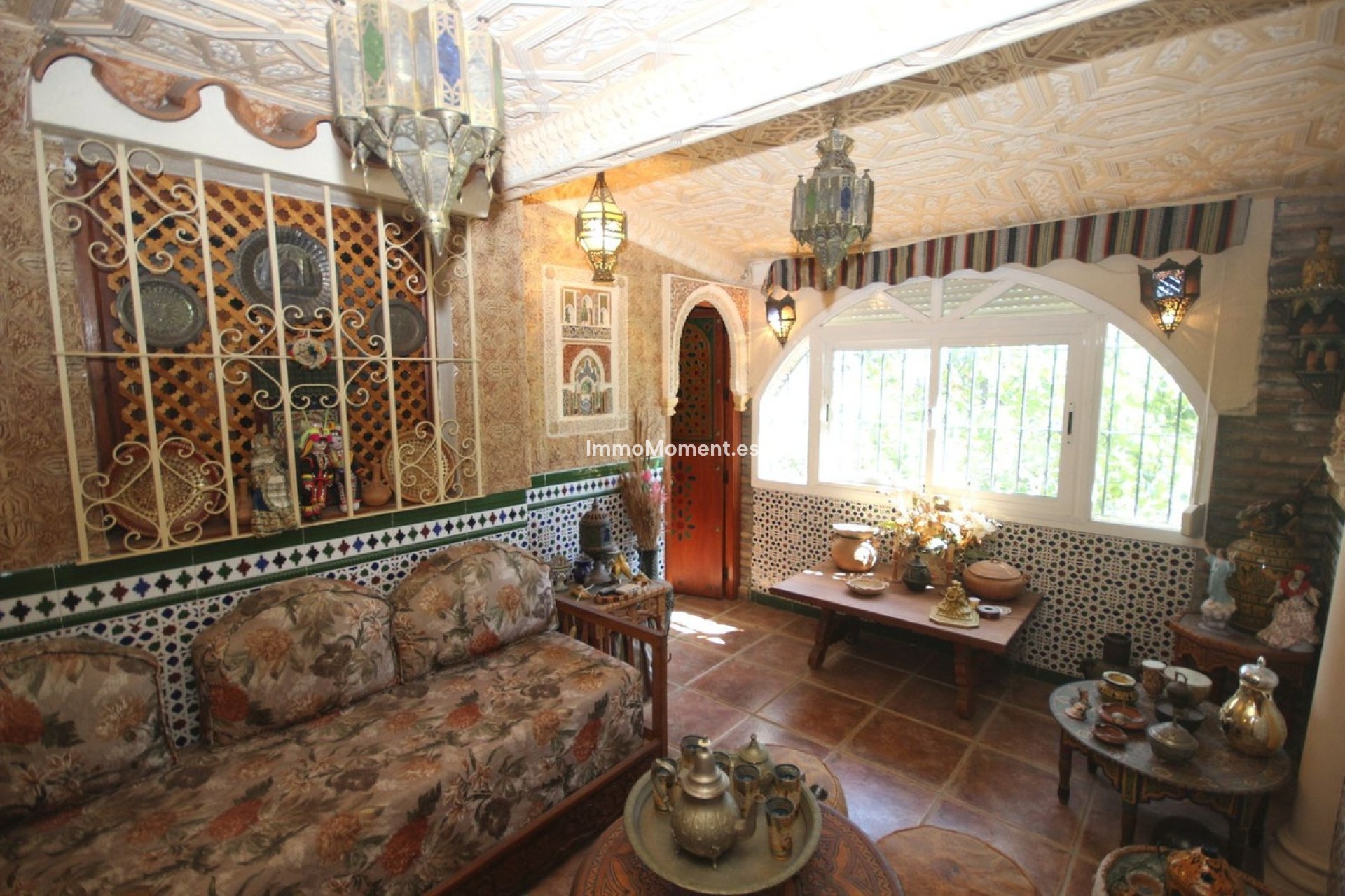 Resale - Detached villa - Marbella - Elviria