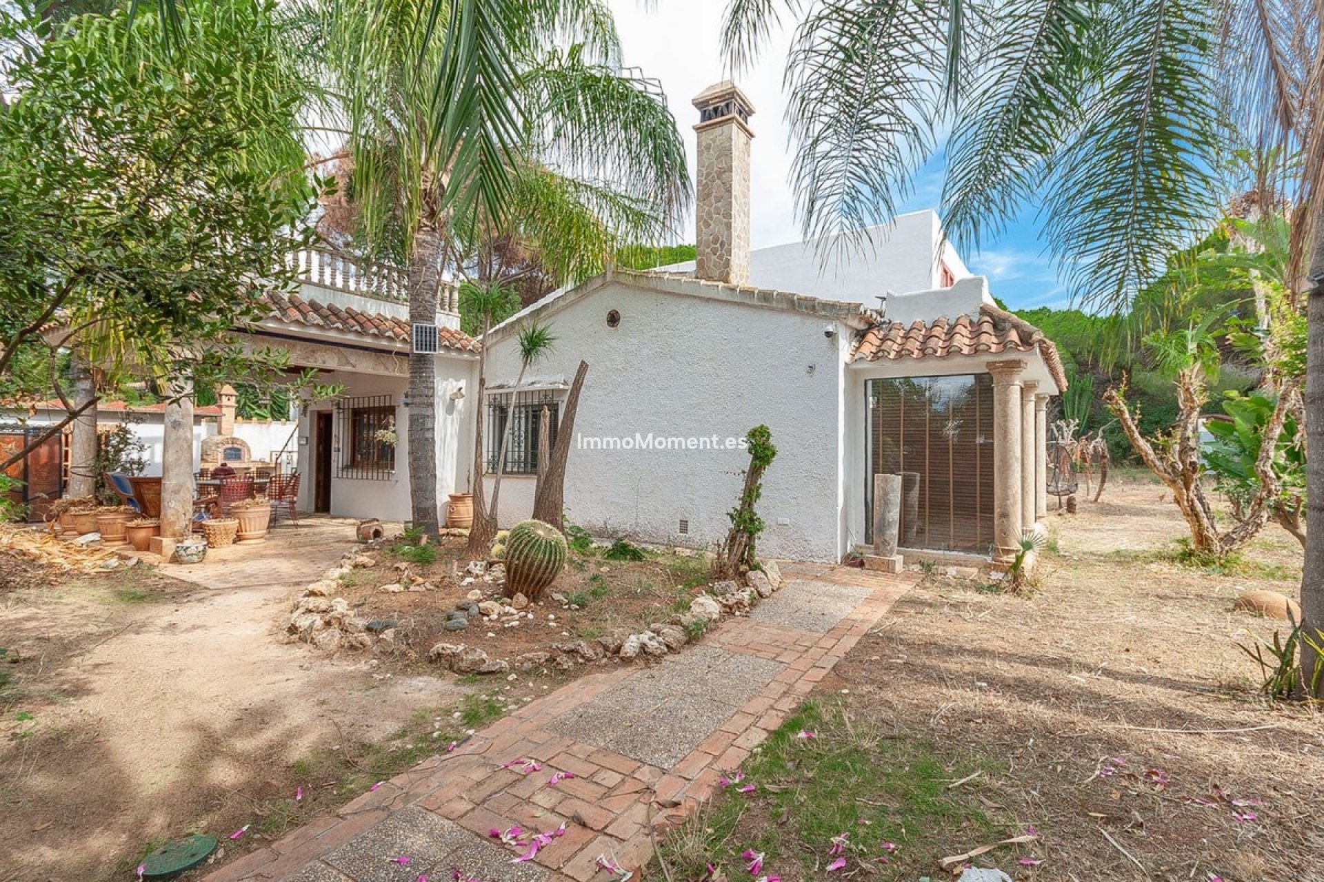 Resale - Detached villa - Marbella - Elviria