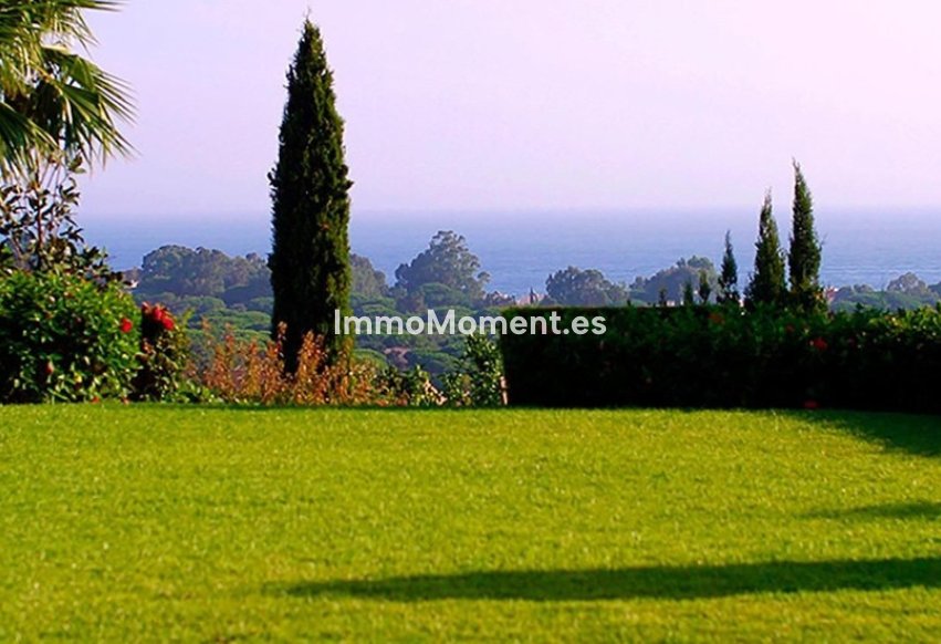Resale - Detached villa - Marbella - Elviria