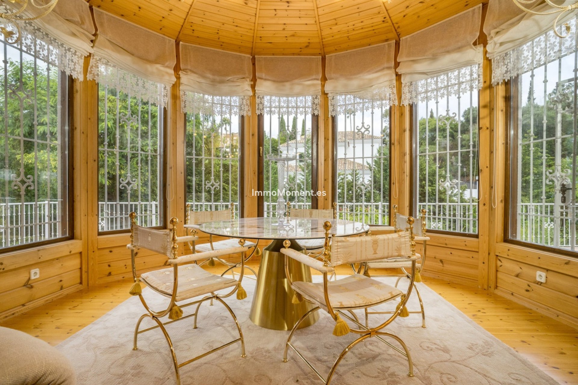 Resale - Detached villa - Marbella - Elviria