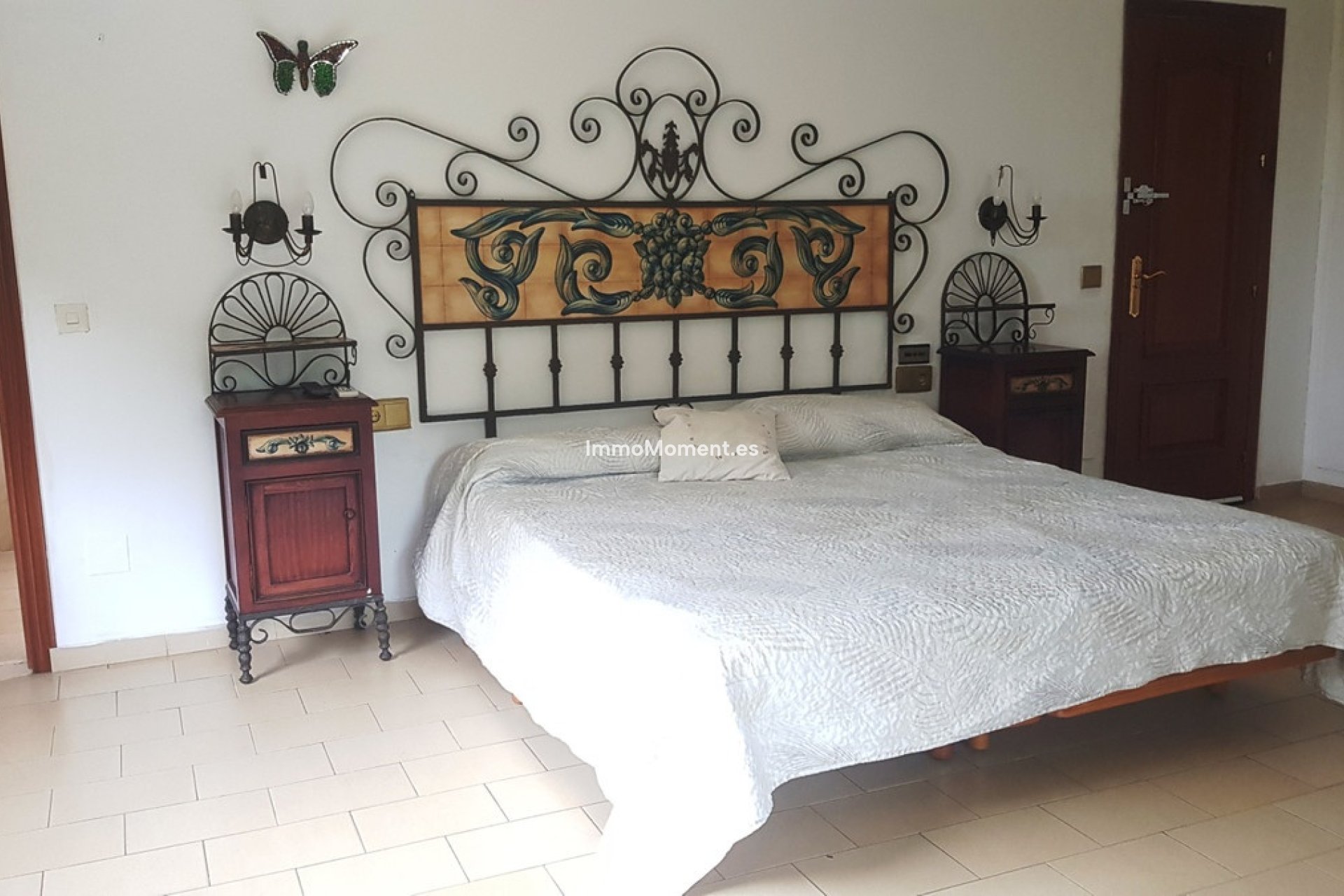Resale - Detached villa - Marbella - Elviria