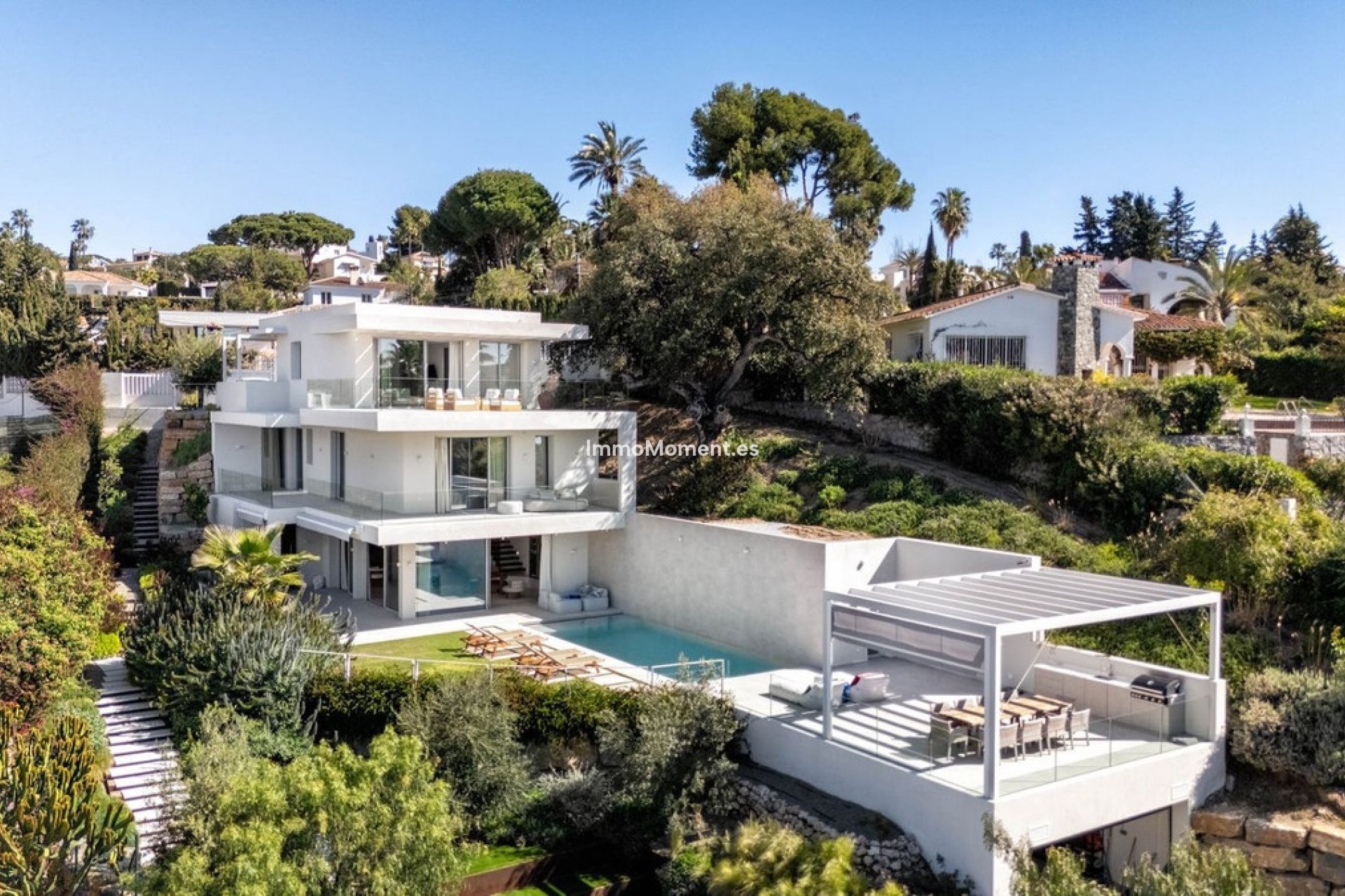 Resale - Detached villa - Marbella - Elviria