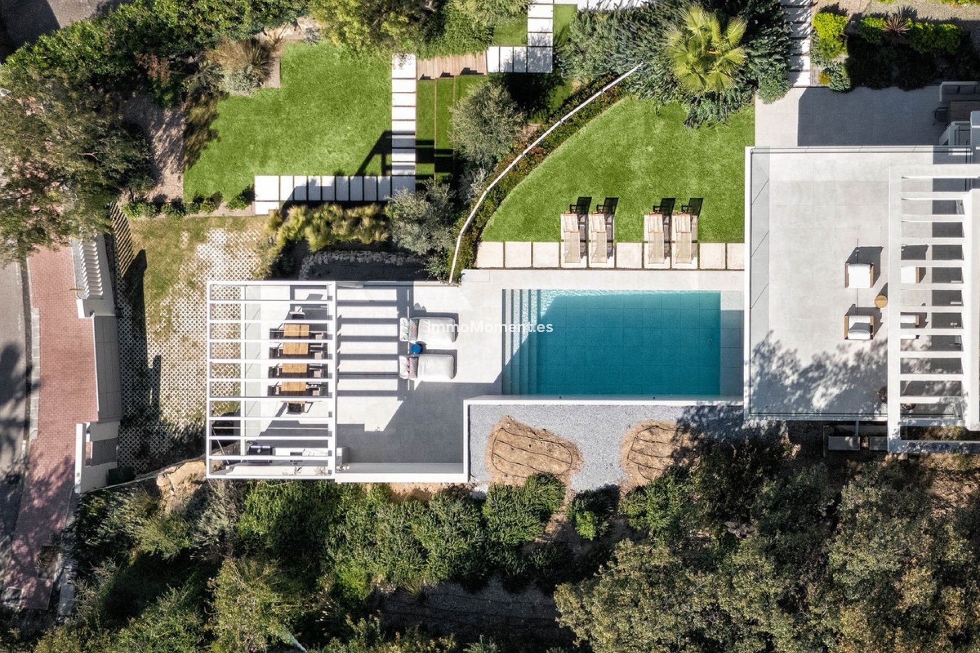 Resale - Detached villa - Marbella - Elviria
