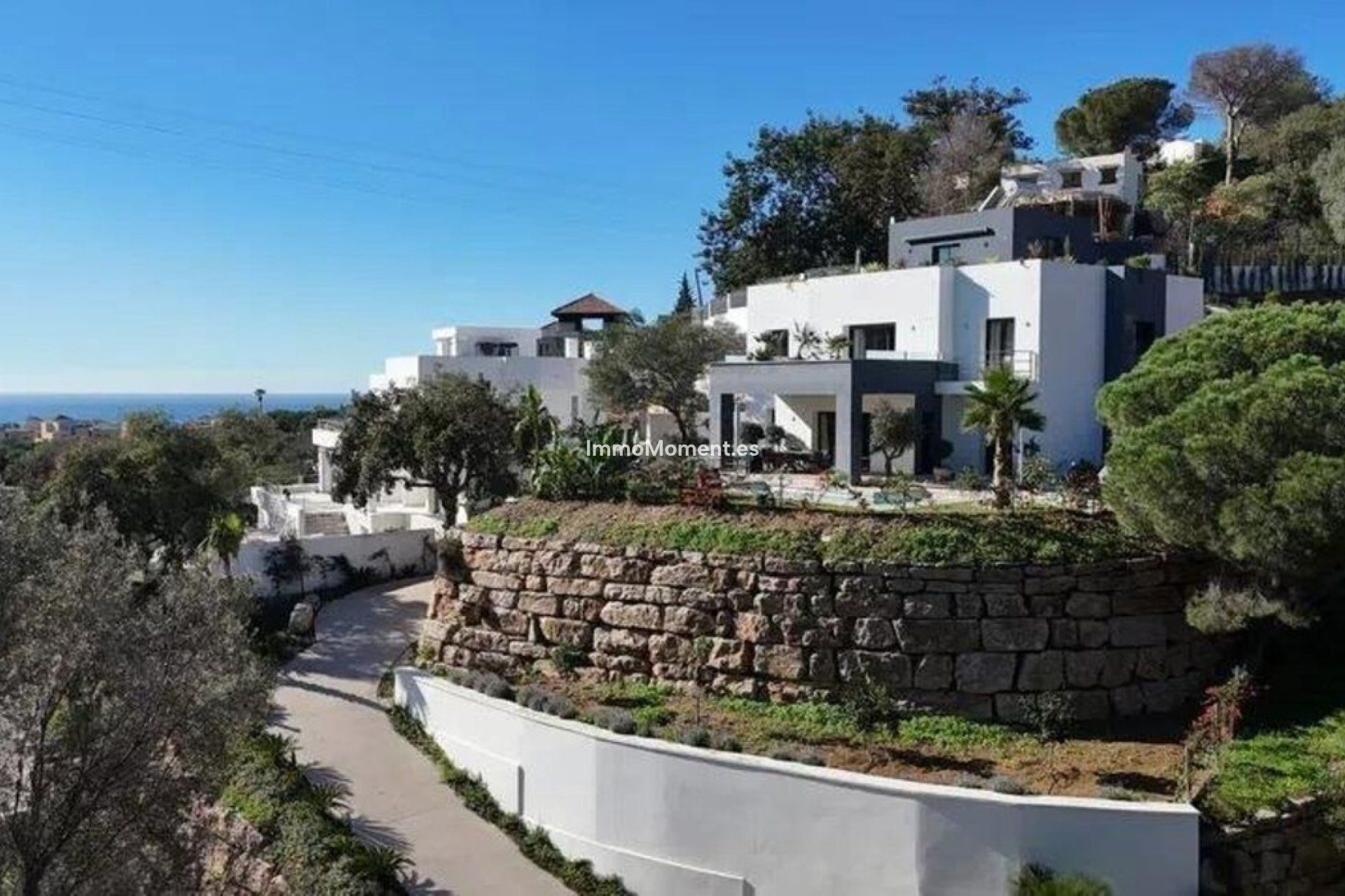 Resale - Detached villa - Marbella - Elviria