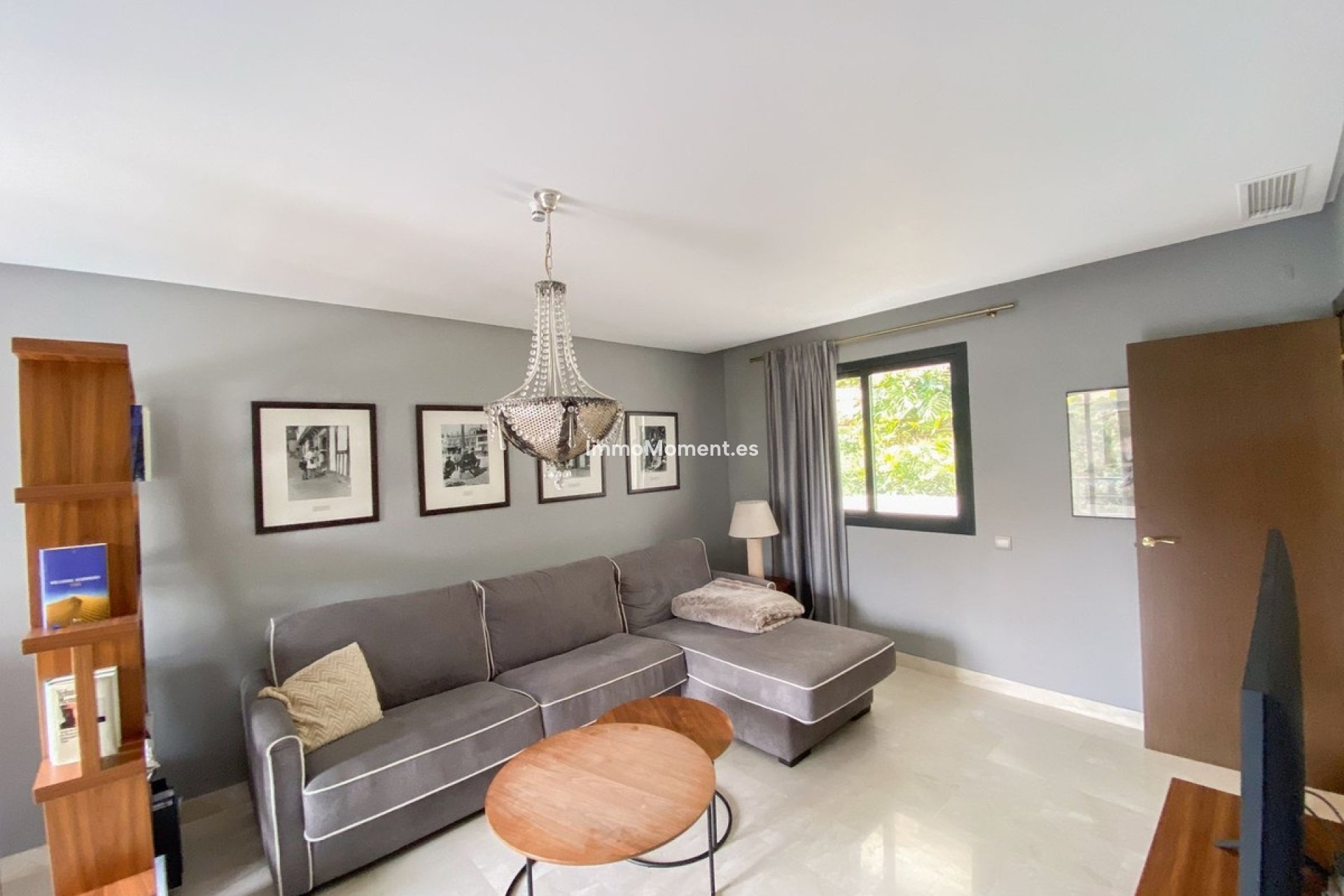 Resale - Detached villa - Marbella - Elviria