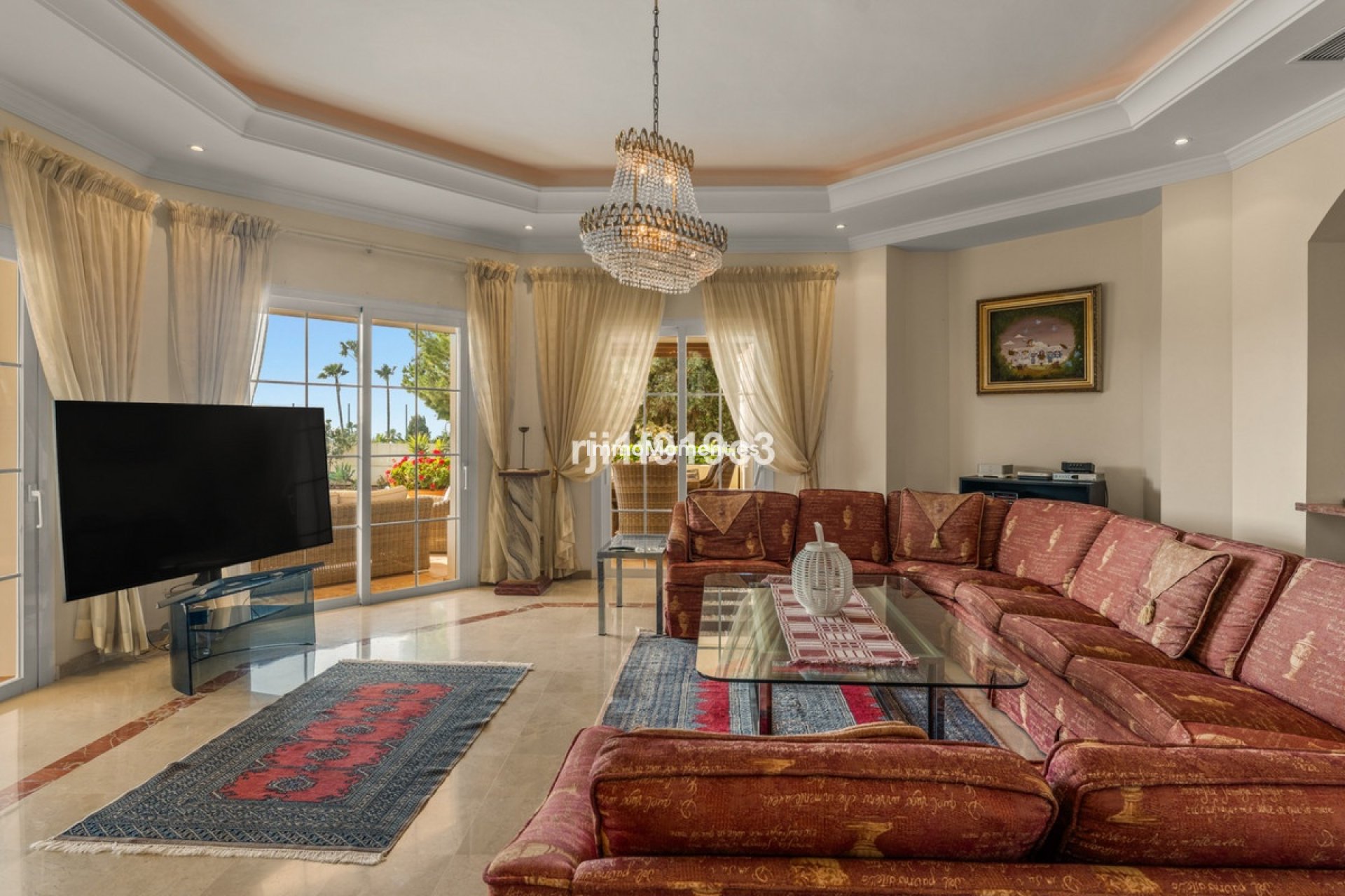 Resale - Detached villa - Marbella - Elviria