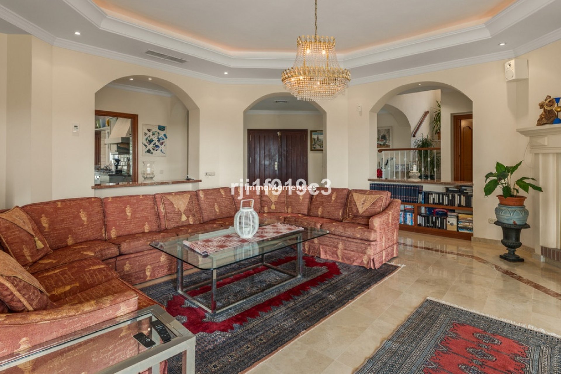 Resale - Detached villa - Marbella - Elviria