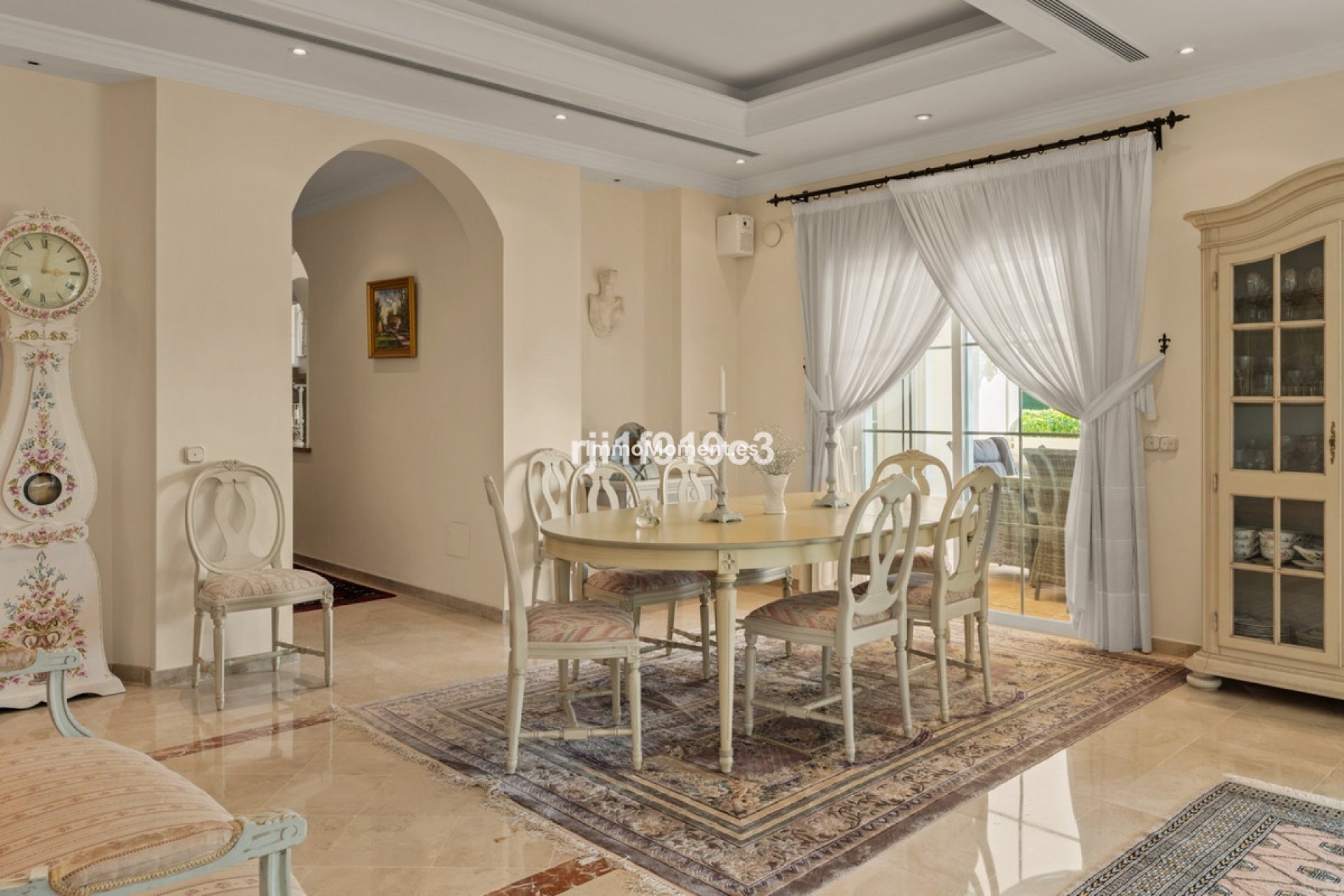Resale - Detached villa - Marbella - Elviria