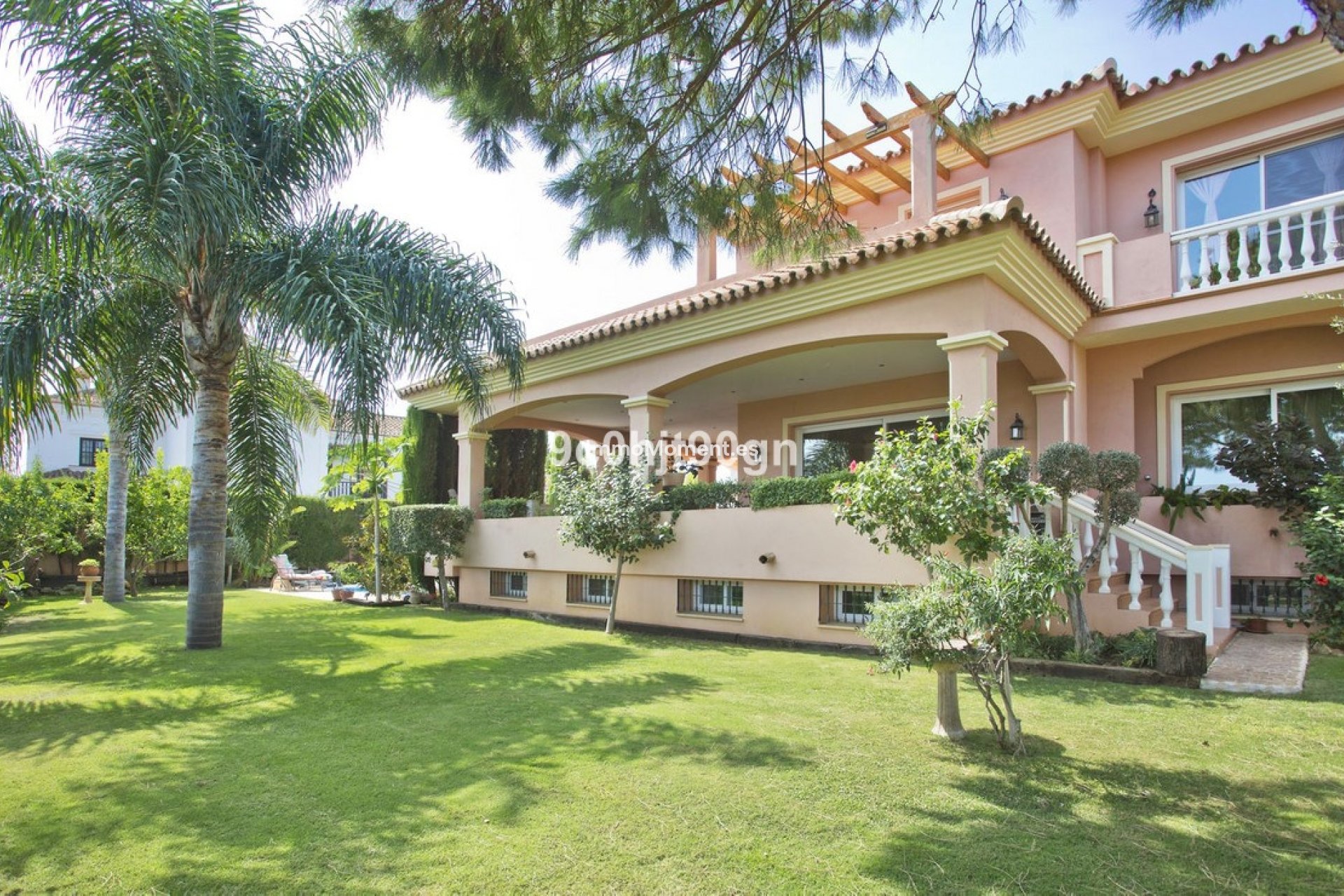 Resale - Detached villa - Marbella - Elviria
