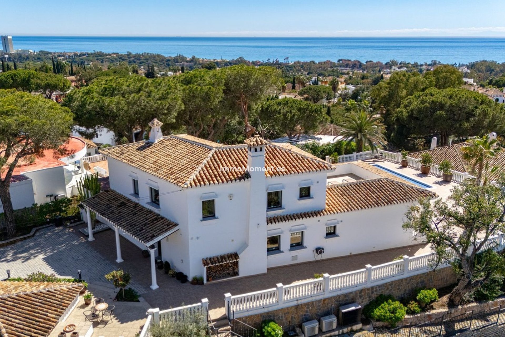 Resale - Detached villa - Marbella - Elviria