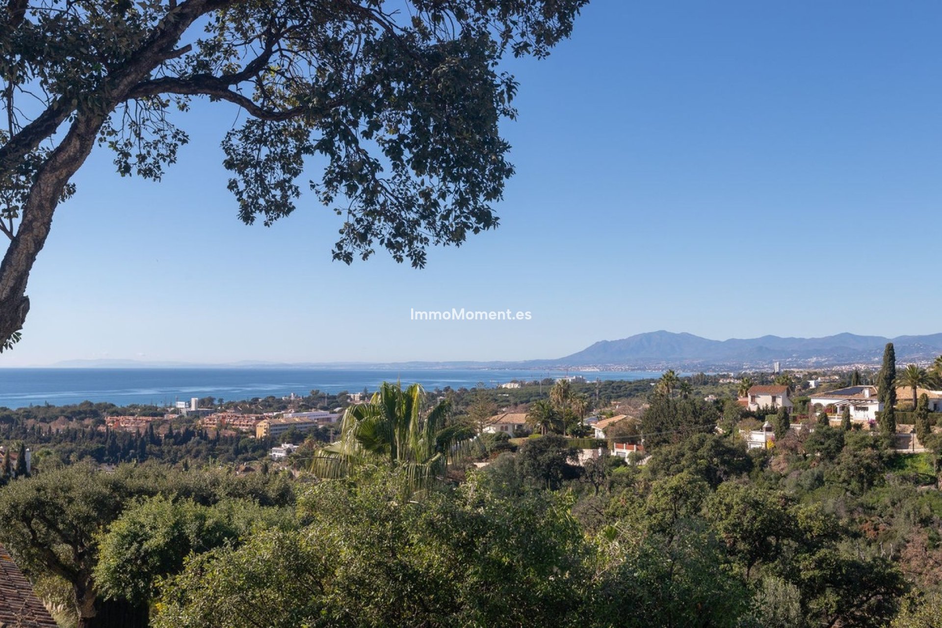 Resale - Detached villa - Marbella - Elviria
