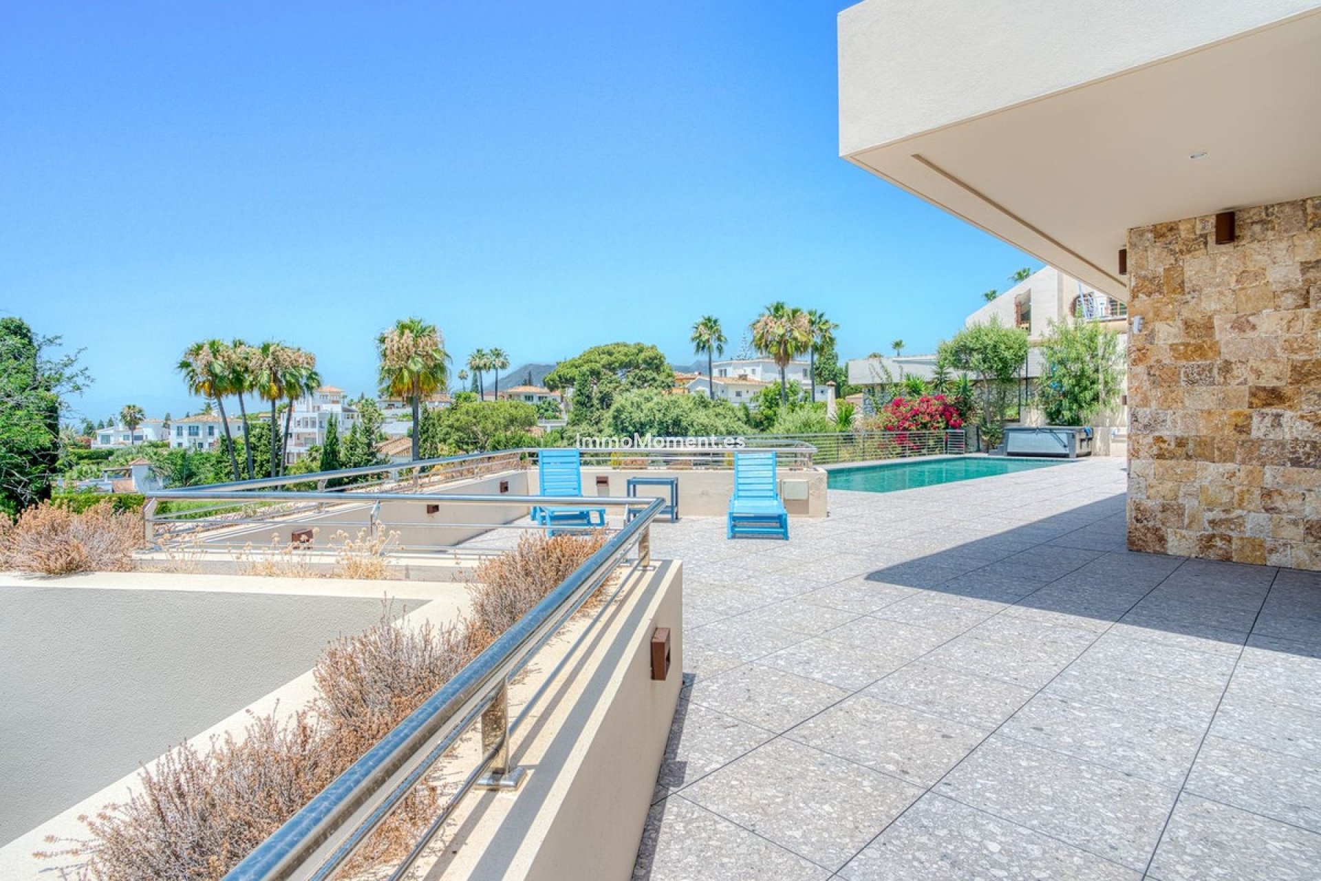Resale - Detached villa - Marbella - Elviria
