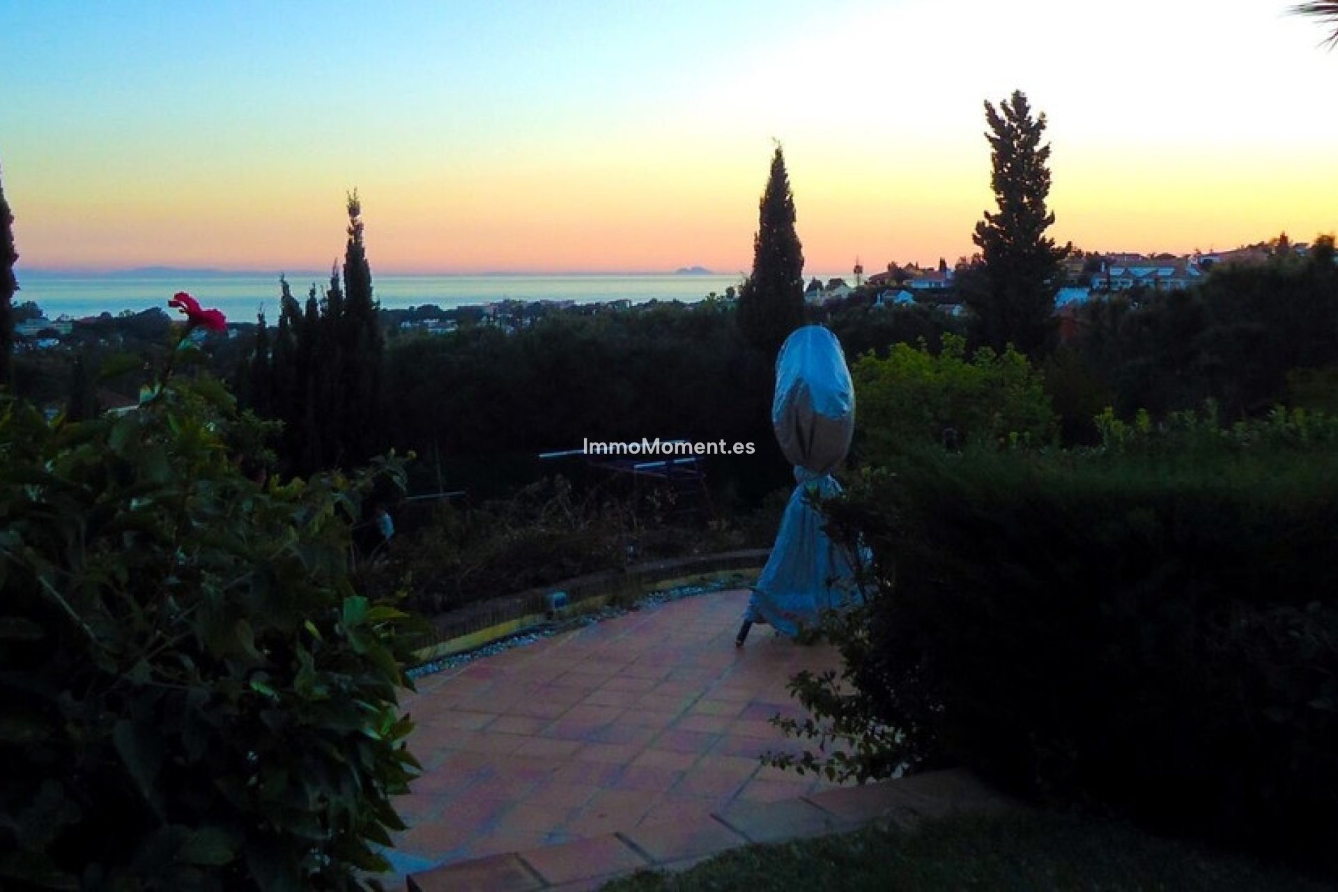 Resale - Detached villa - Marbella - Elviria