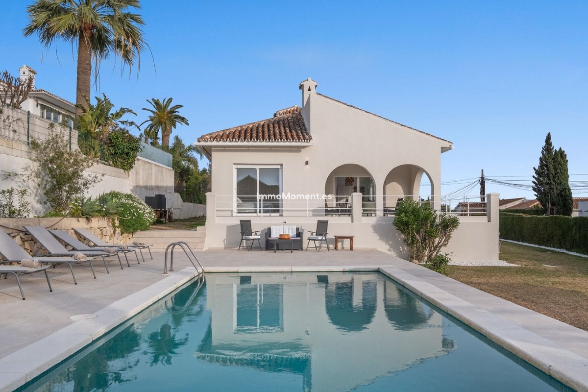 Resale - Detached villa - Marbella - Elviria