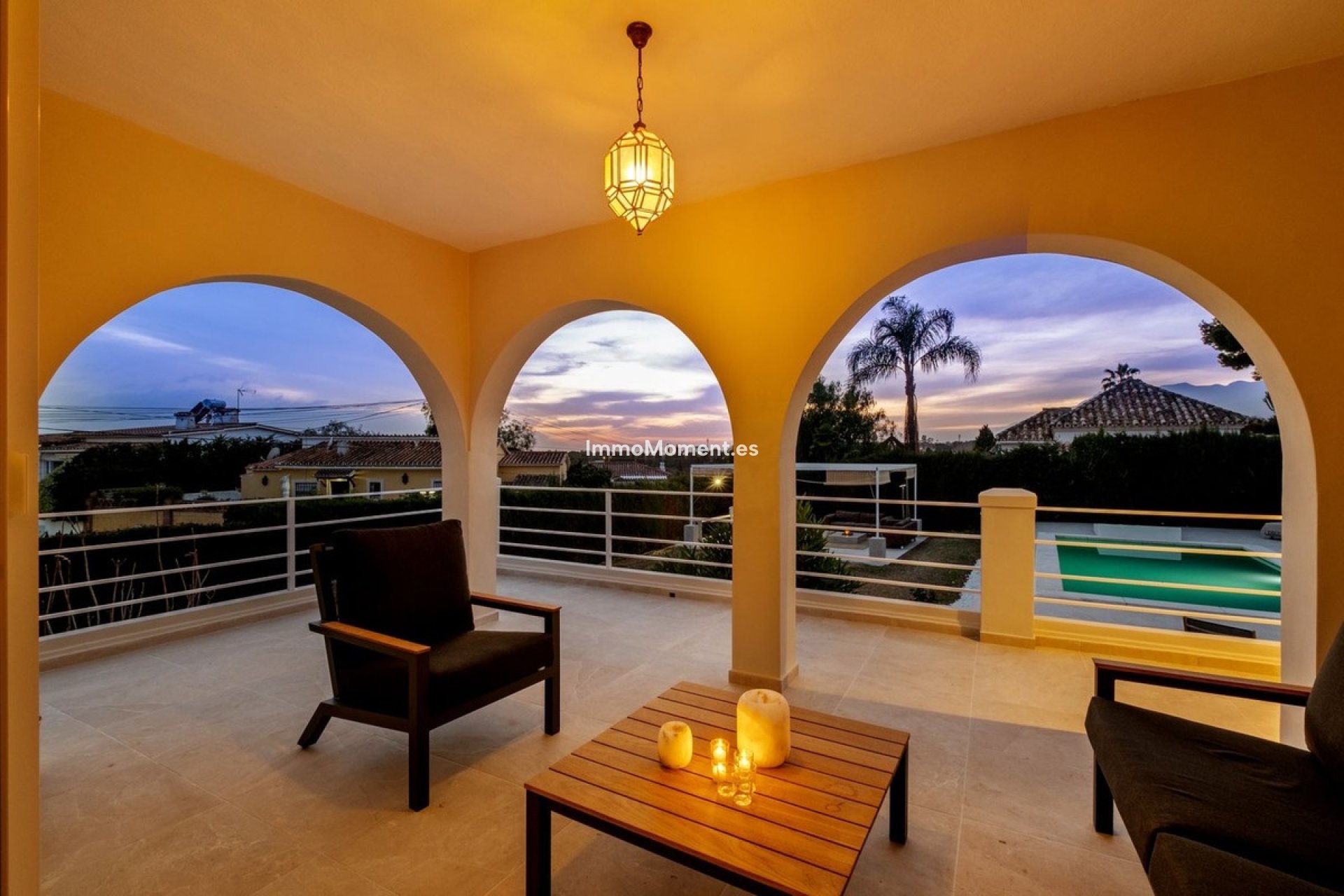 Resale - Detached villa - Marbella - Elviria