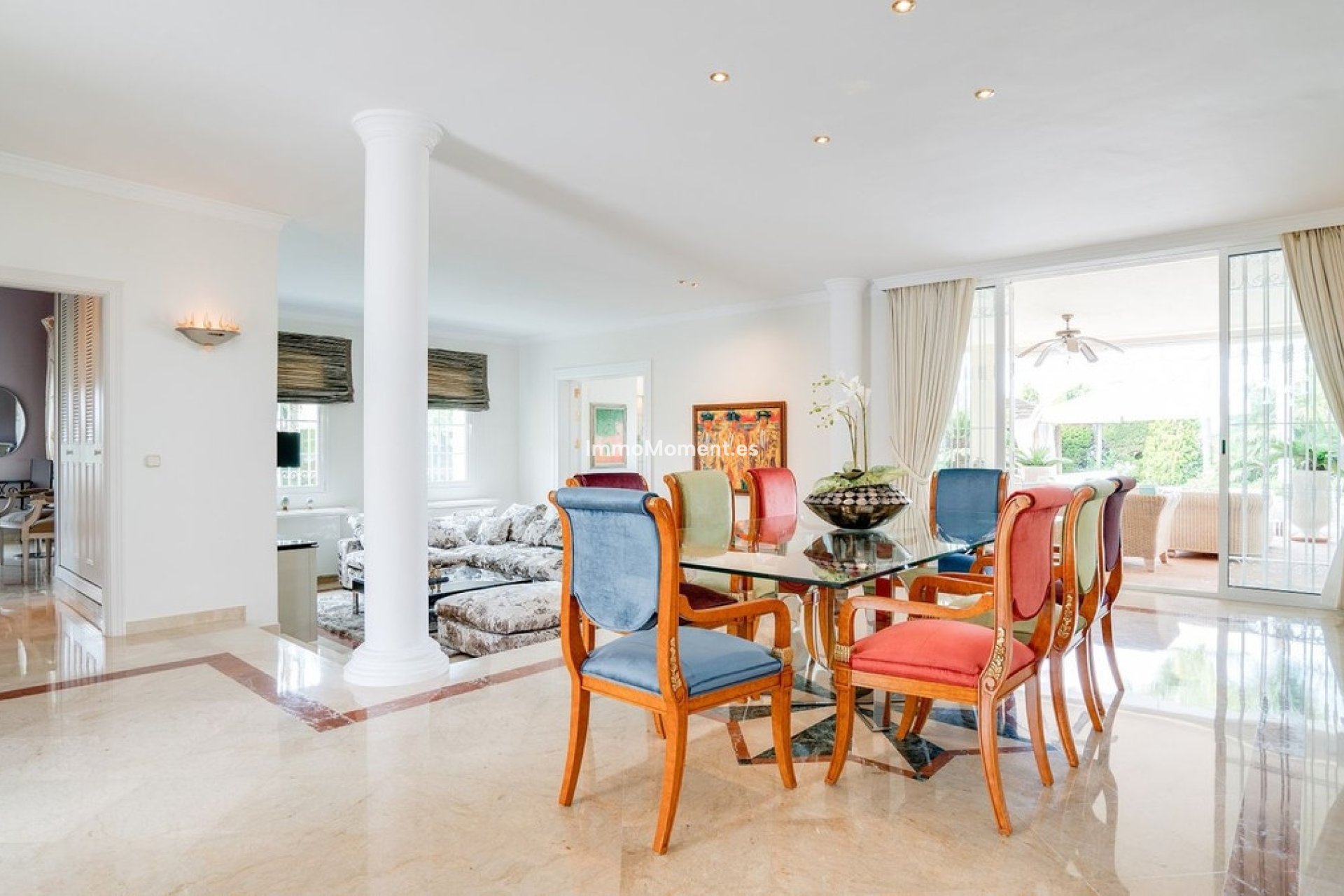 Resale - Detached villa - Marbella - Elviria