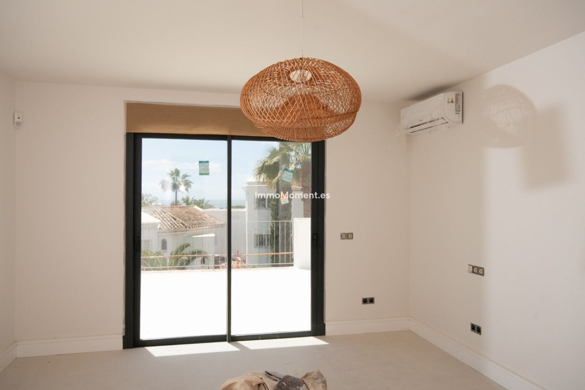 Resale - Detached villa - Marbella - Elviria