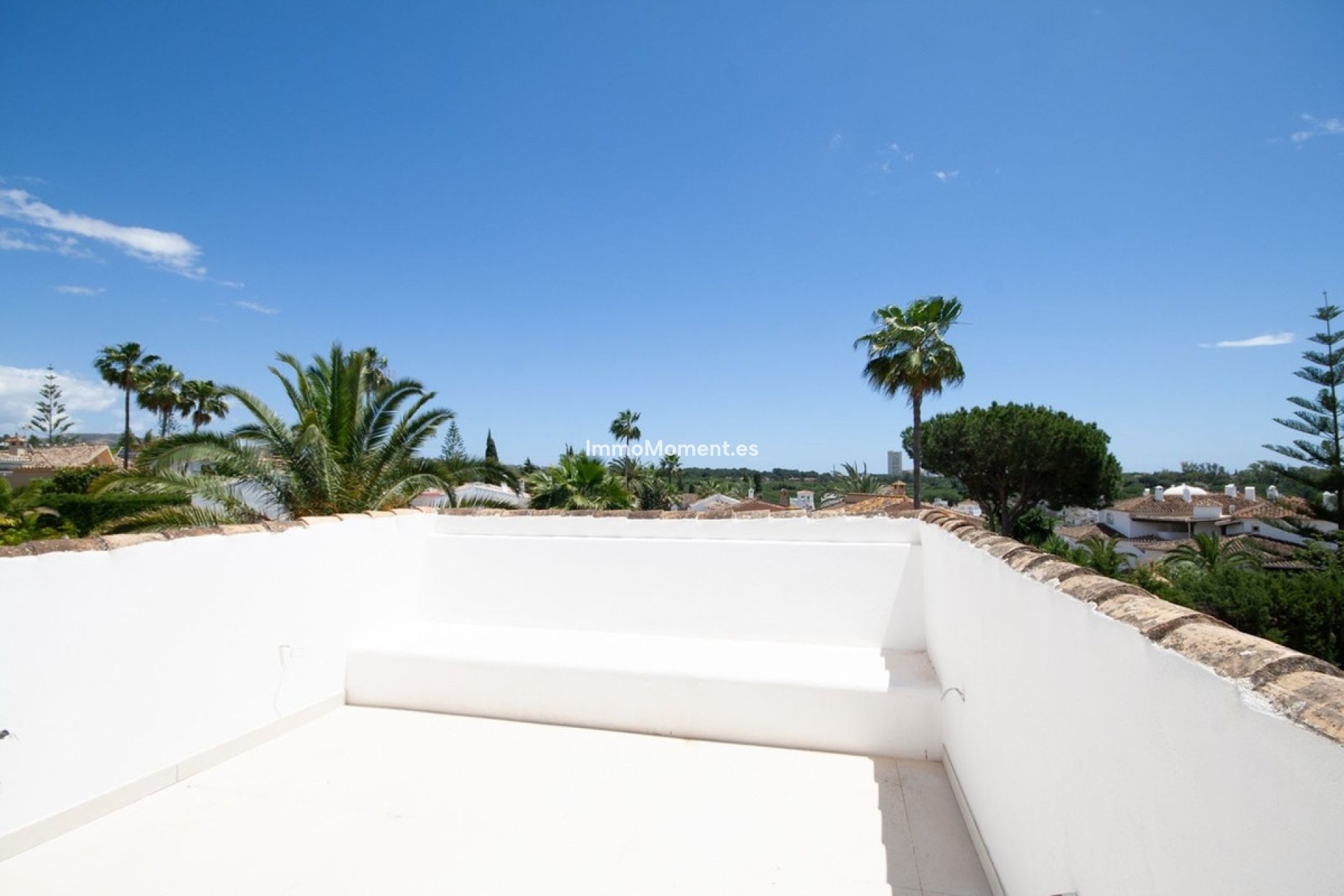 Resale - Detached villa - Marbella - Elviria