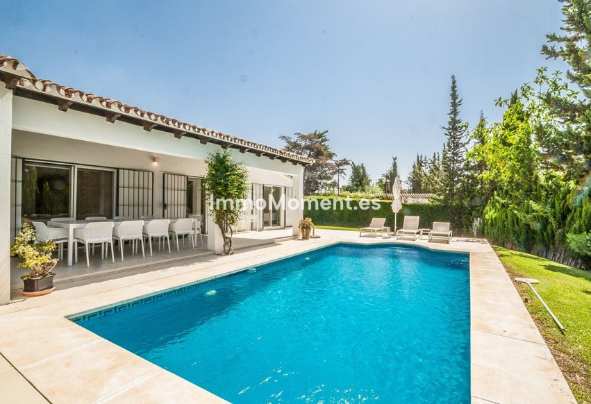 Resale - Detached villa - Marbella - Elviria