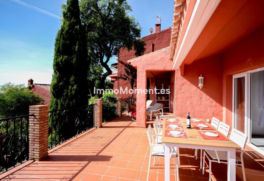 Resale - Detached villa - Marbella - Elviria