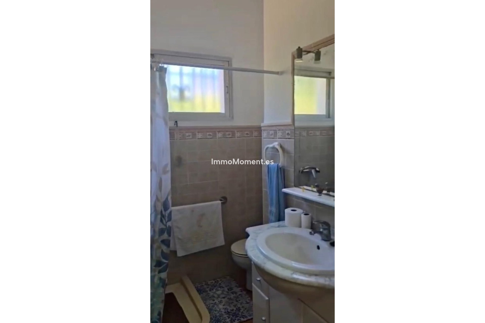 Resale - Detached villa - Marbella - Elviria