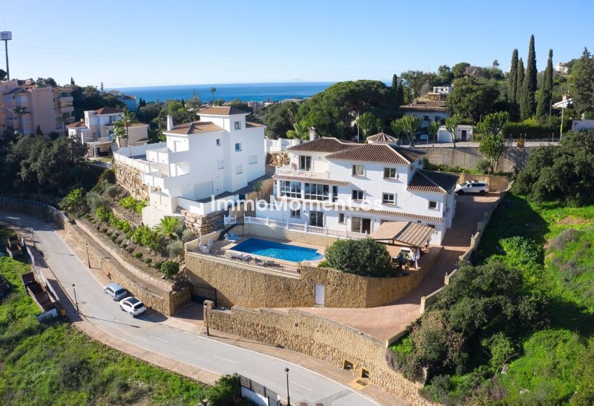 Resale - Detached villa - Marbella - Elviria